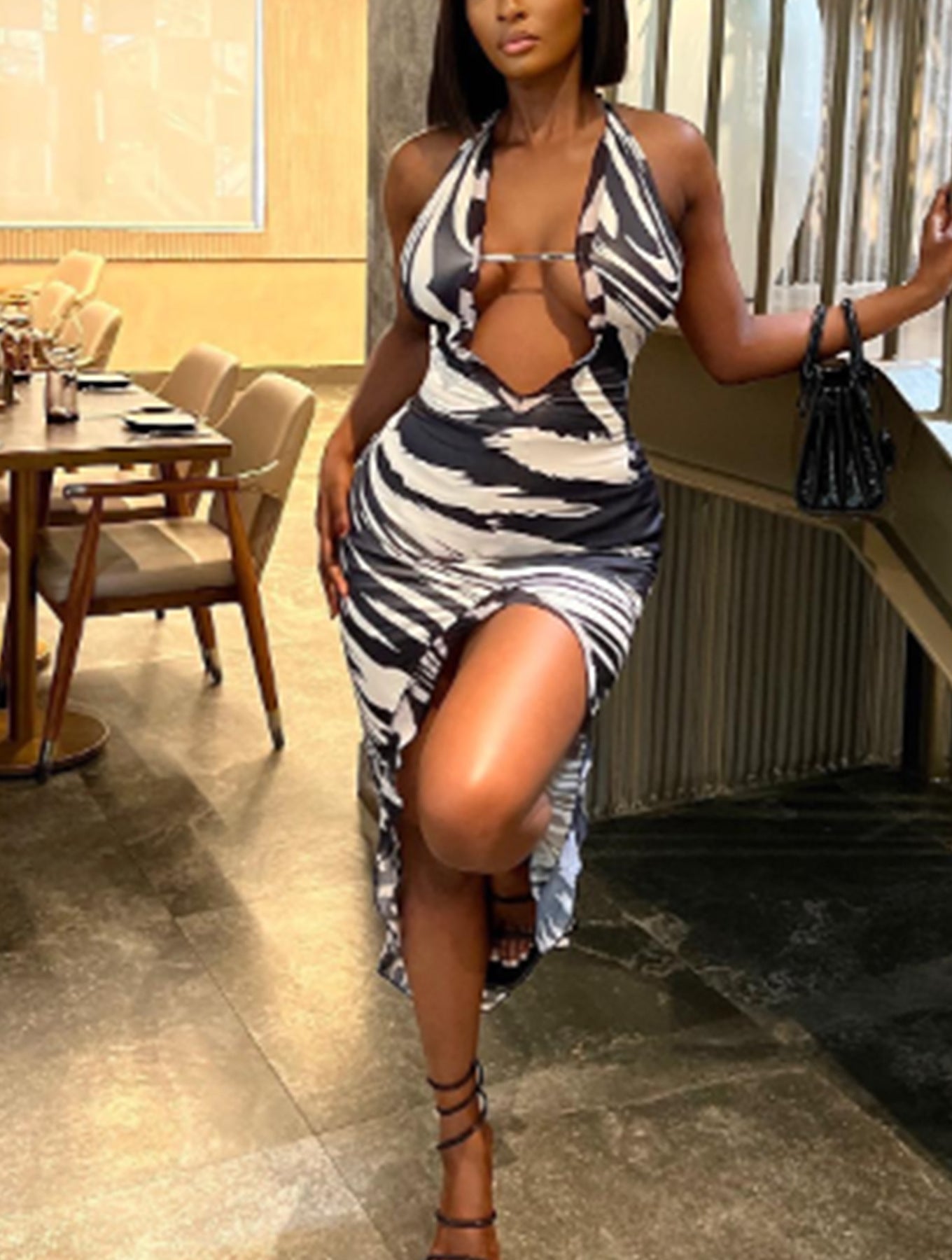 Plus Size Women Striped Backless Zebra Print Dress
