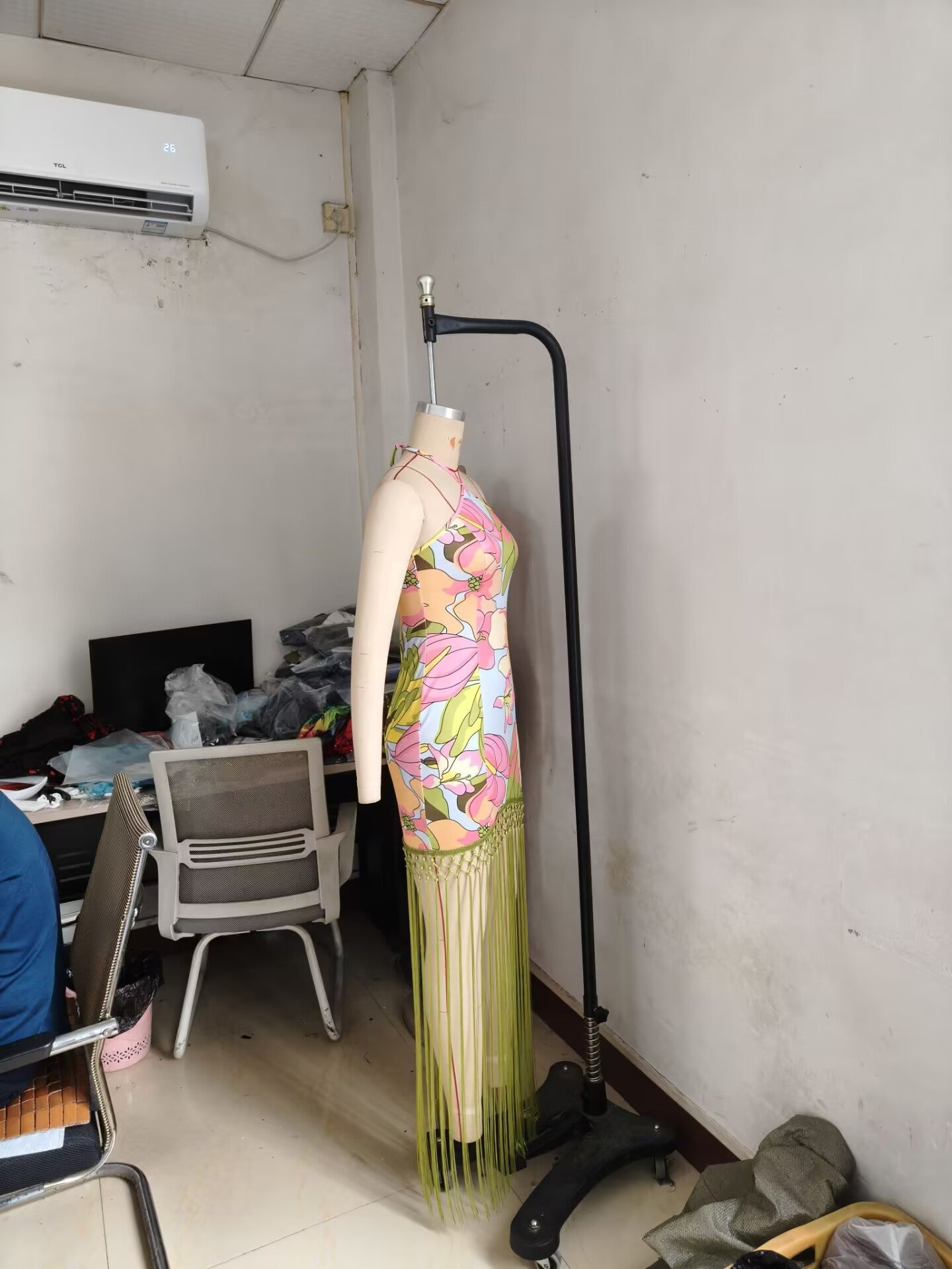 Women Halter Neck Printed Backless Sleeveless Tassel Dress 12