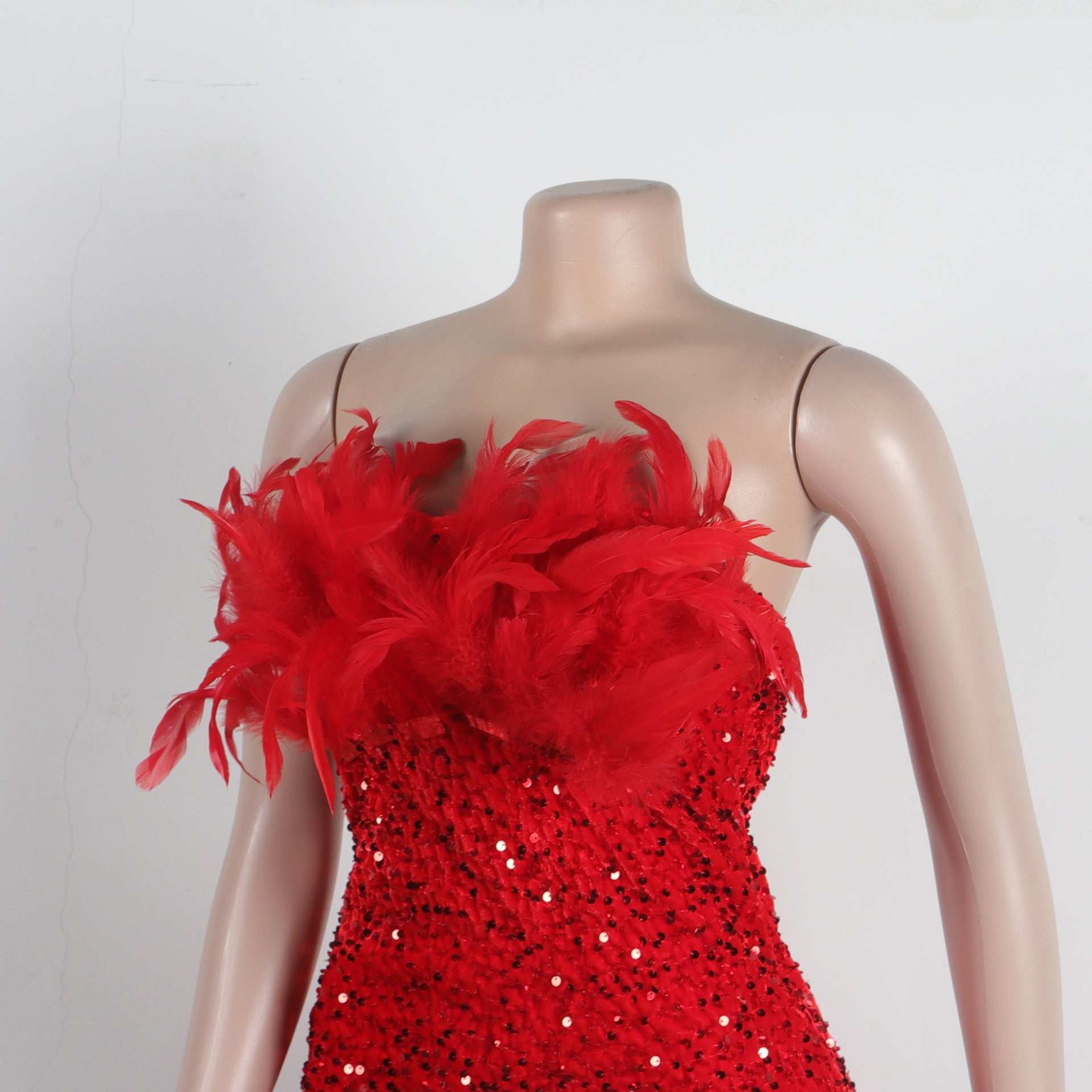 Sexy Feather Sequin Strapless Tight Fitting Slim Bodycon Dress 28