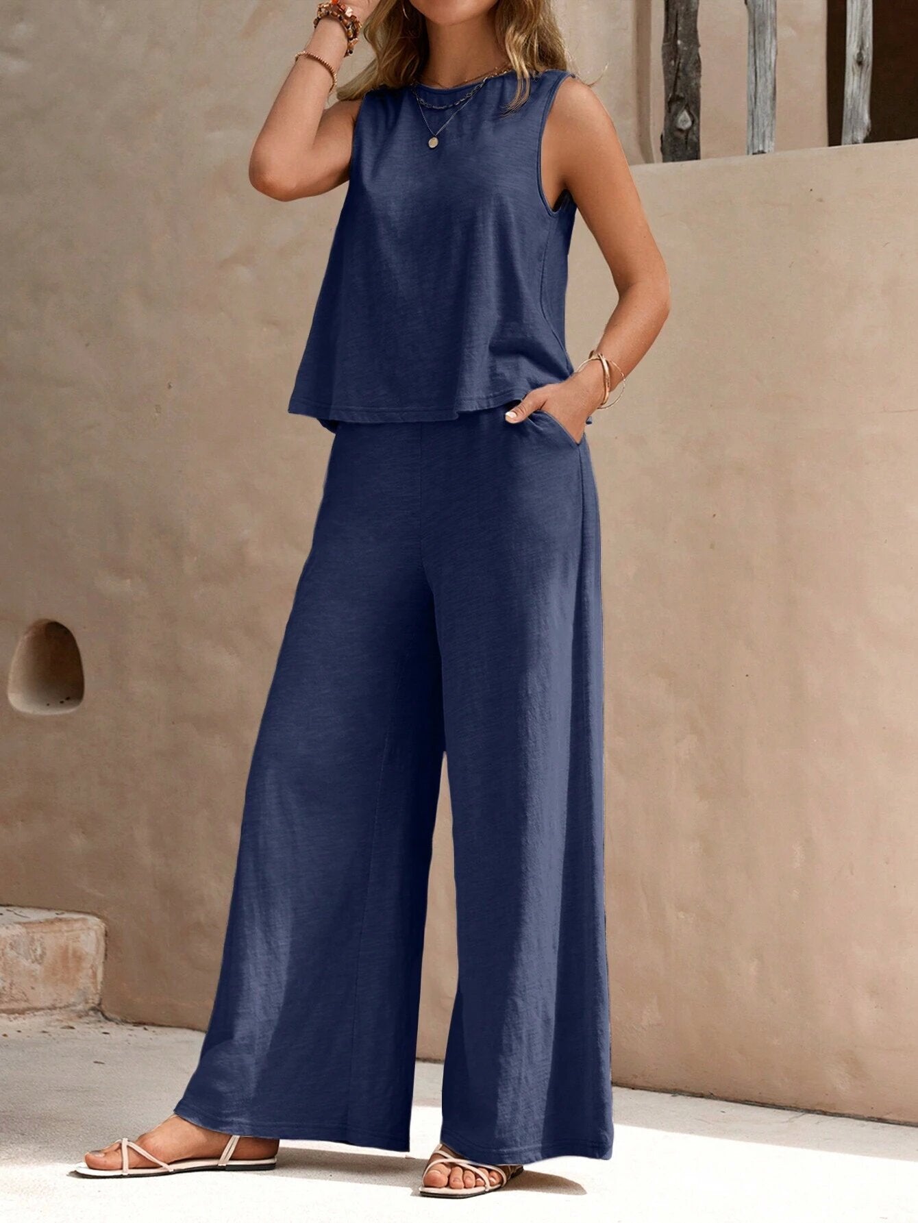 Women Casual Round Neck Top and Pants two-piece set 4