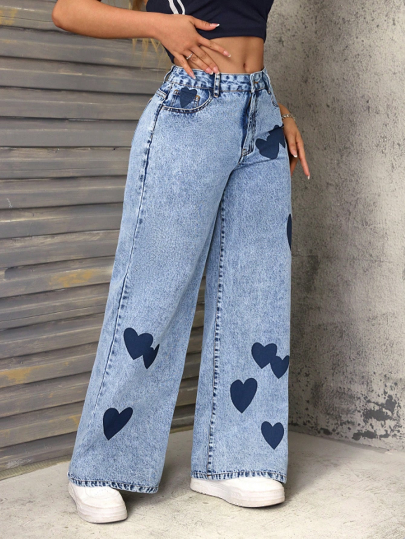Loose Heart Print Women's Denim Pants 5