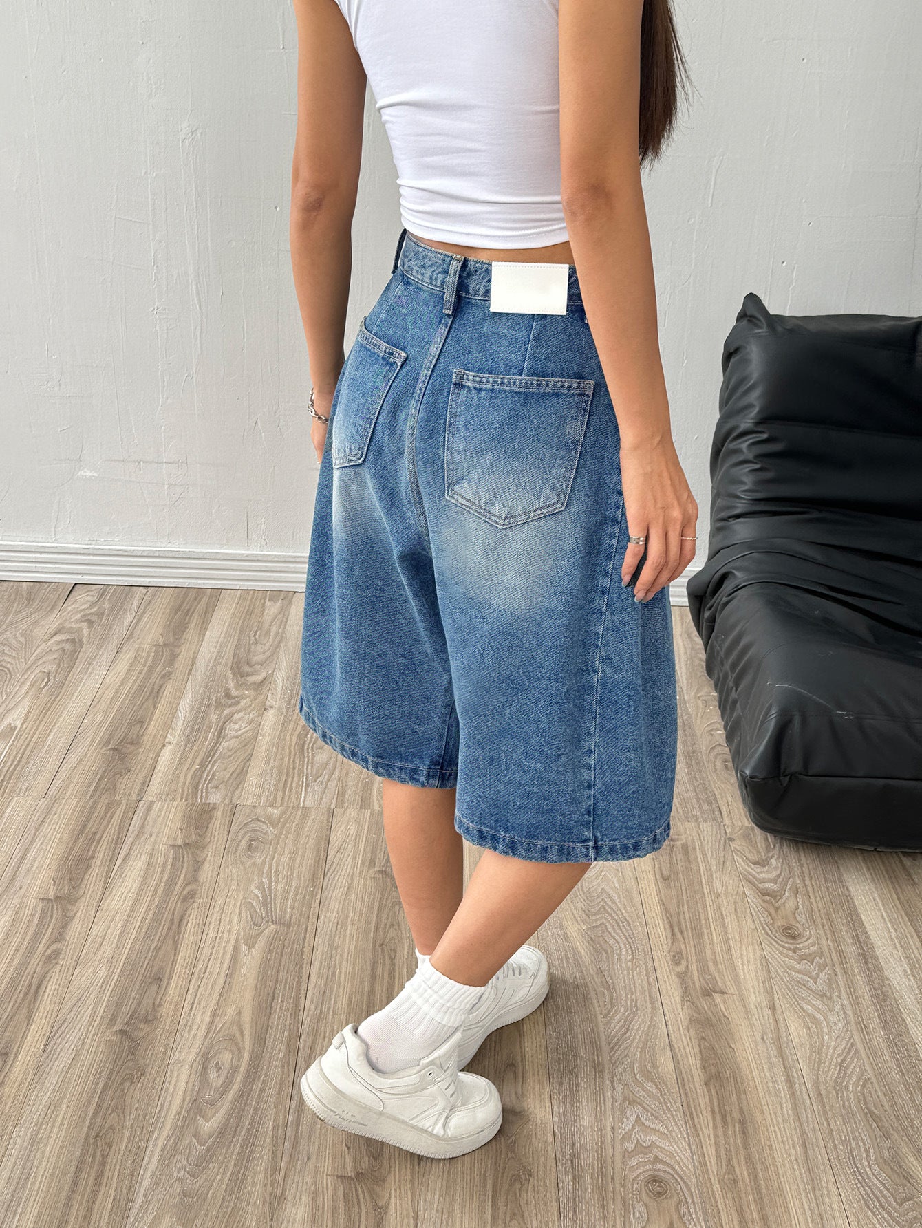Loose Wide Leg Denim Mid-Length Shorts