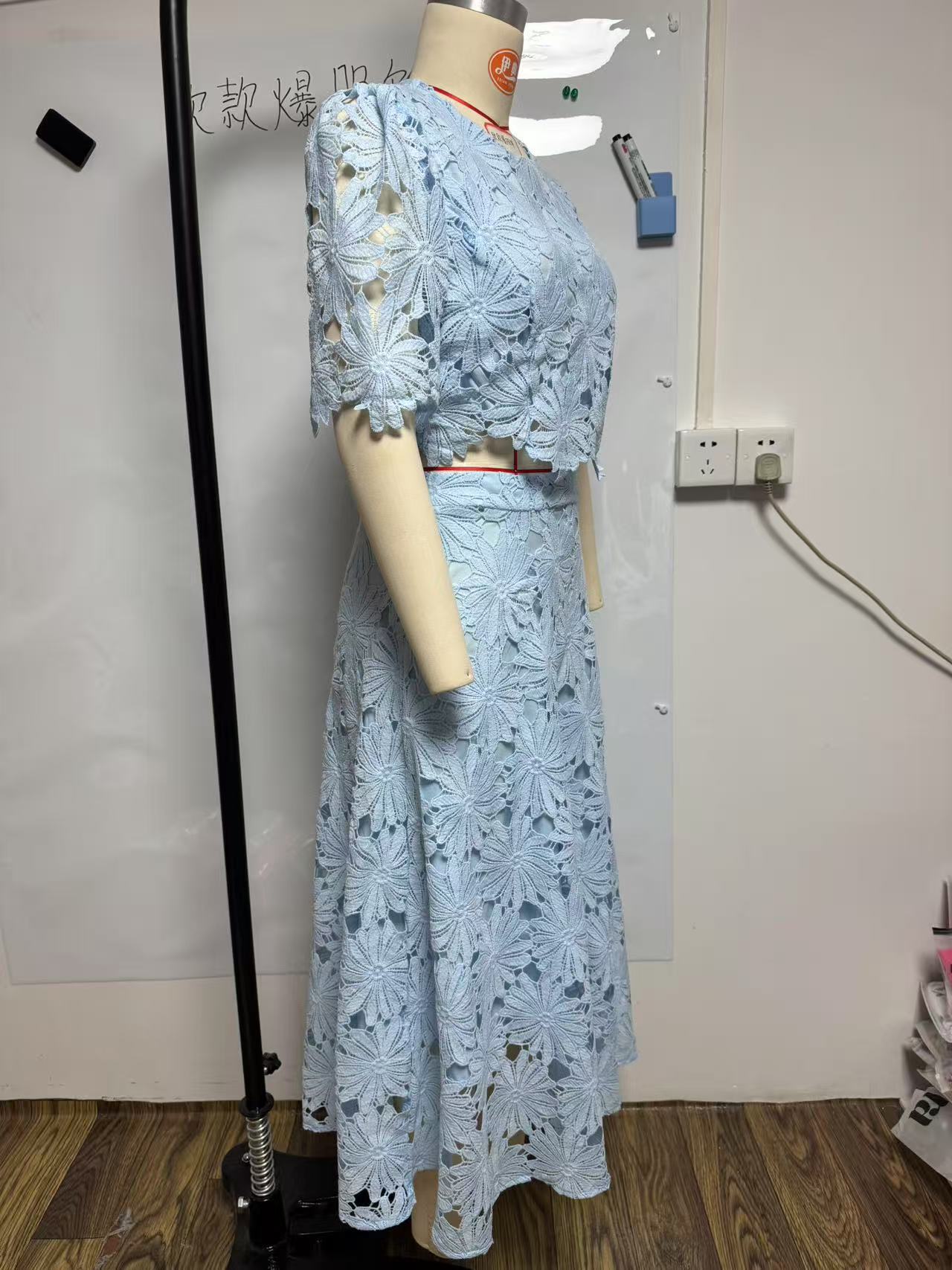 Women's Hollow Out Top Fashion Casual Two-Piece Set 8