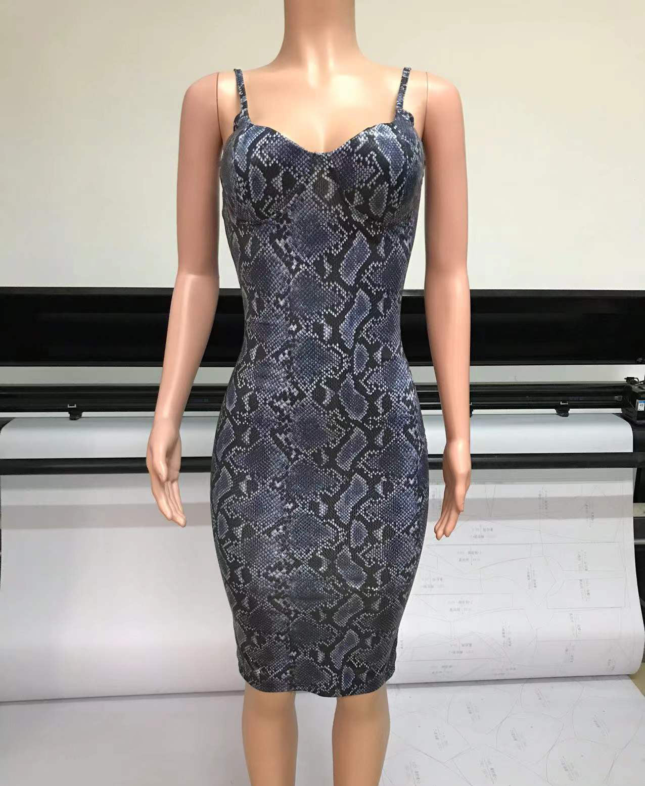 Women Snakeskin Print Strapless Sexy Backless Bodycon Dress