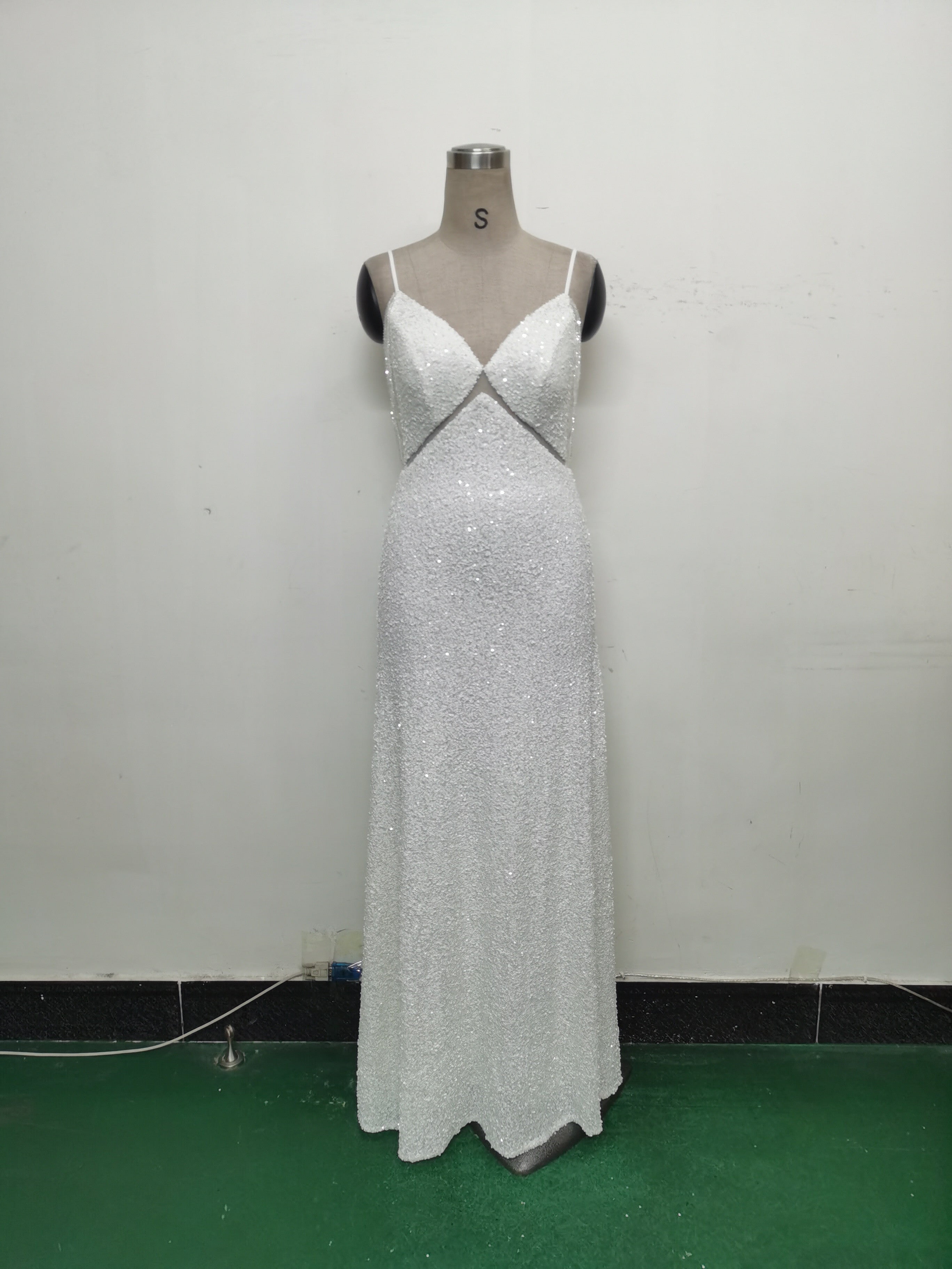 Women mesh sequined evening dress 37