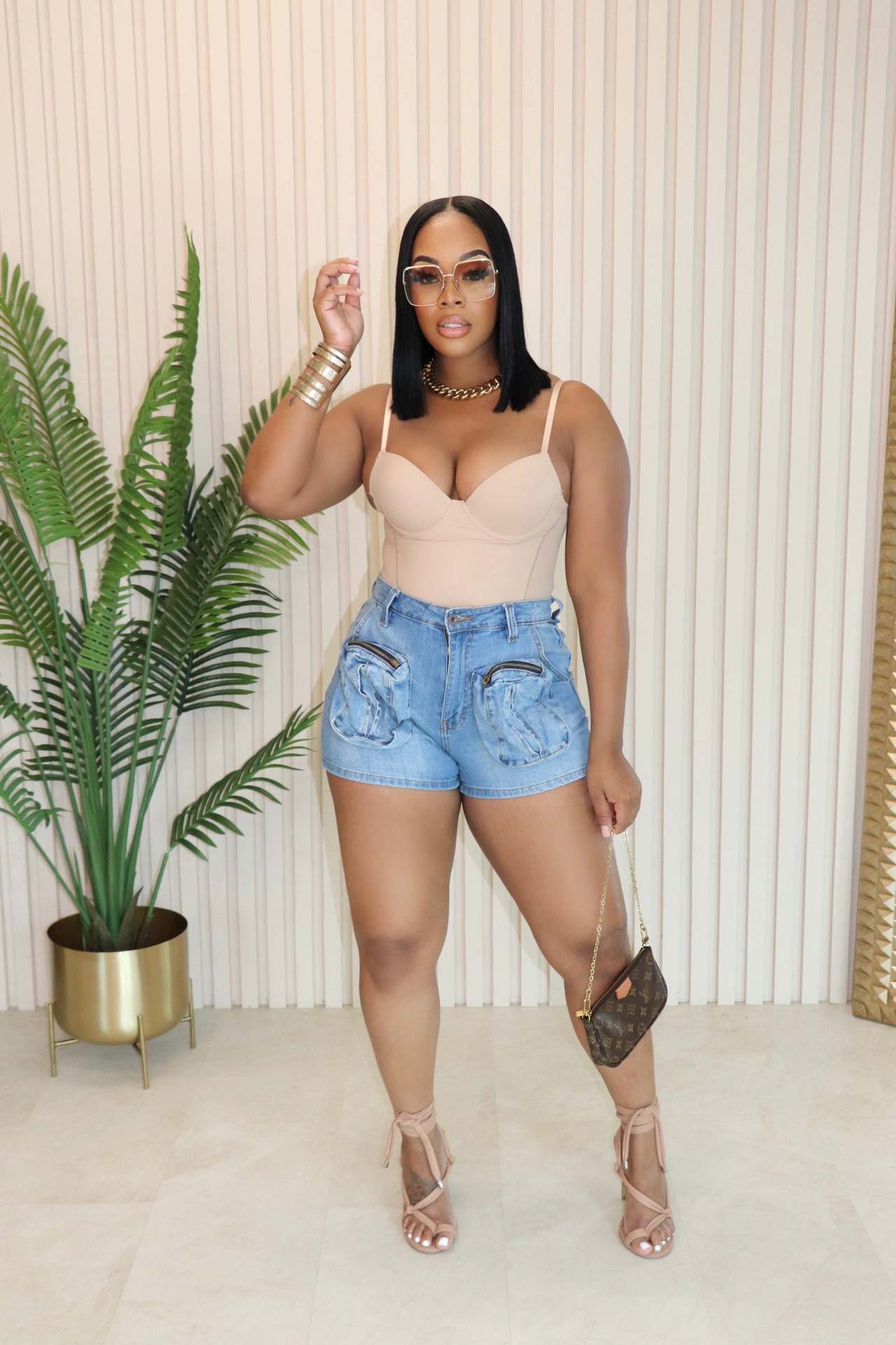 Women's Fashion Cargo Pocket Stretchy Sexy Slim Fit Denim Shorts 15