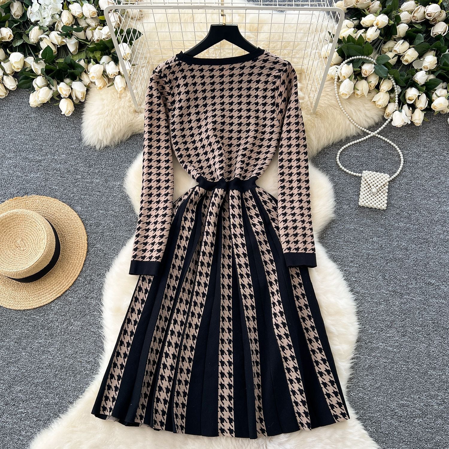 Women Autumn and Winter Metal Button Contrast Pleated Houndstooth Dress 5