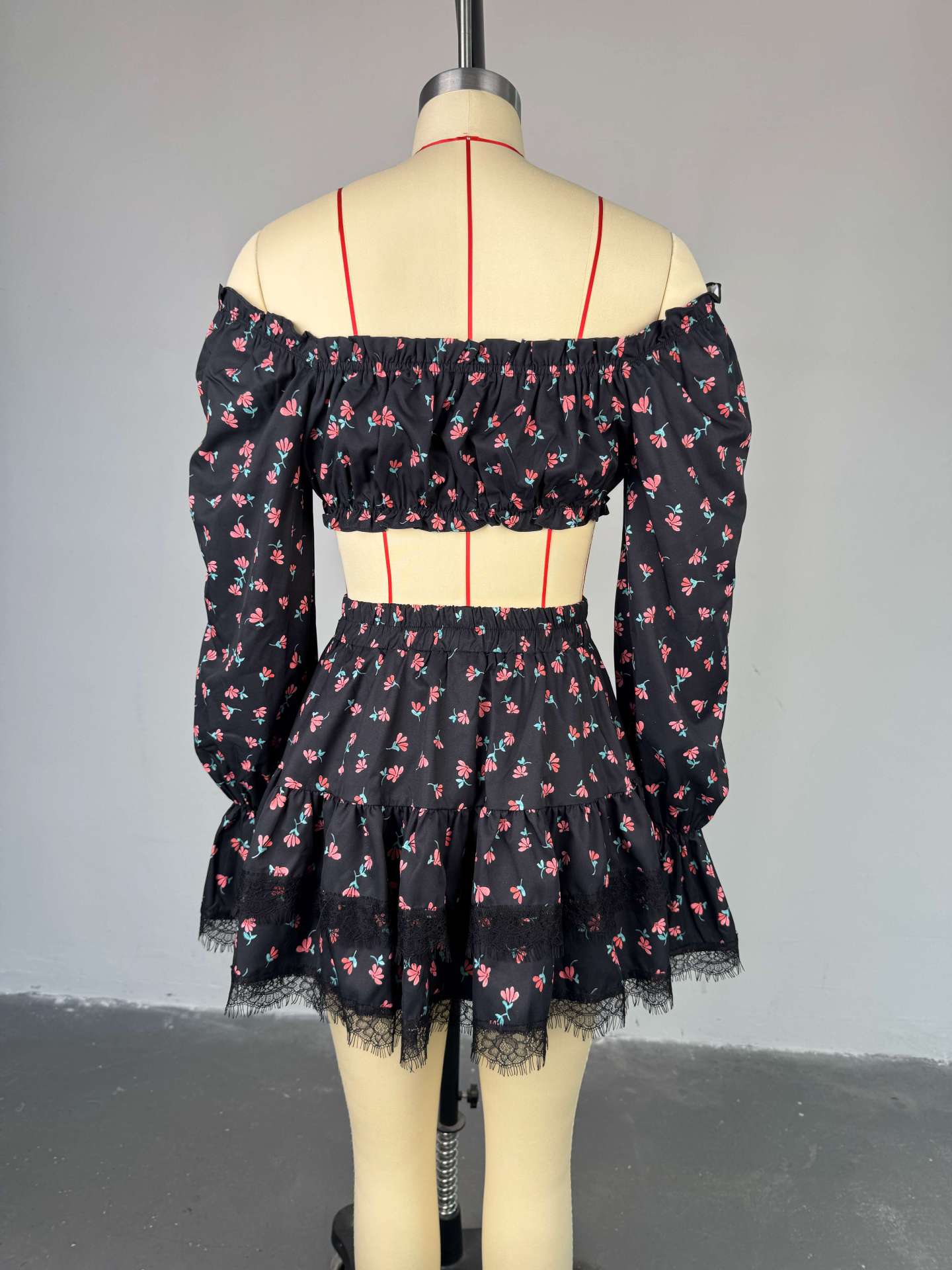 Women summer lace printed lantern sleeves Strapless shirt and skirt two-piece set 6