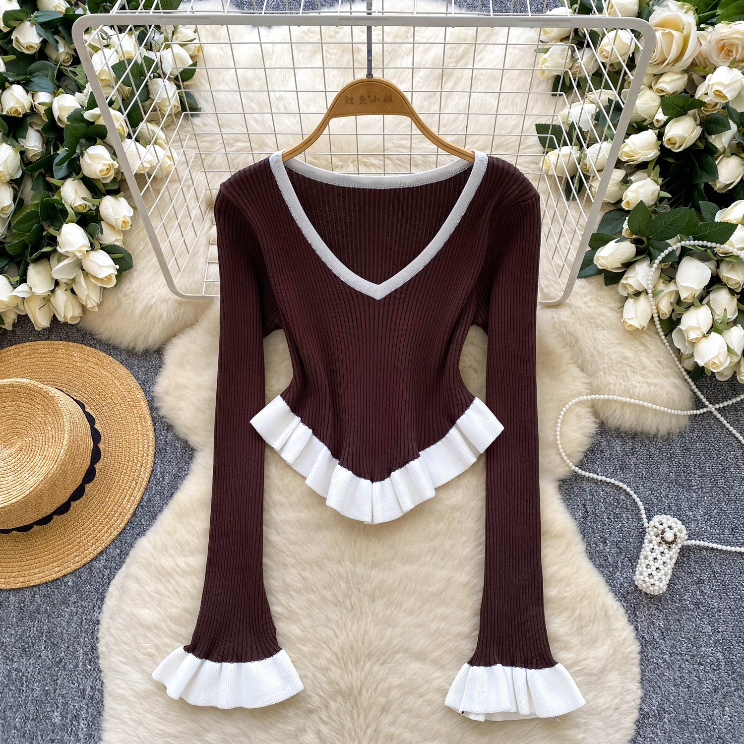 Women contrasting striped knitting autumn ruffled bell bottom sleeve top 8