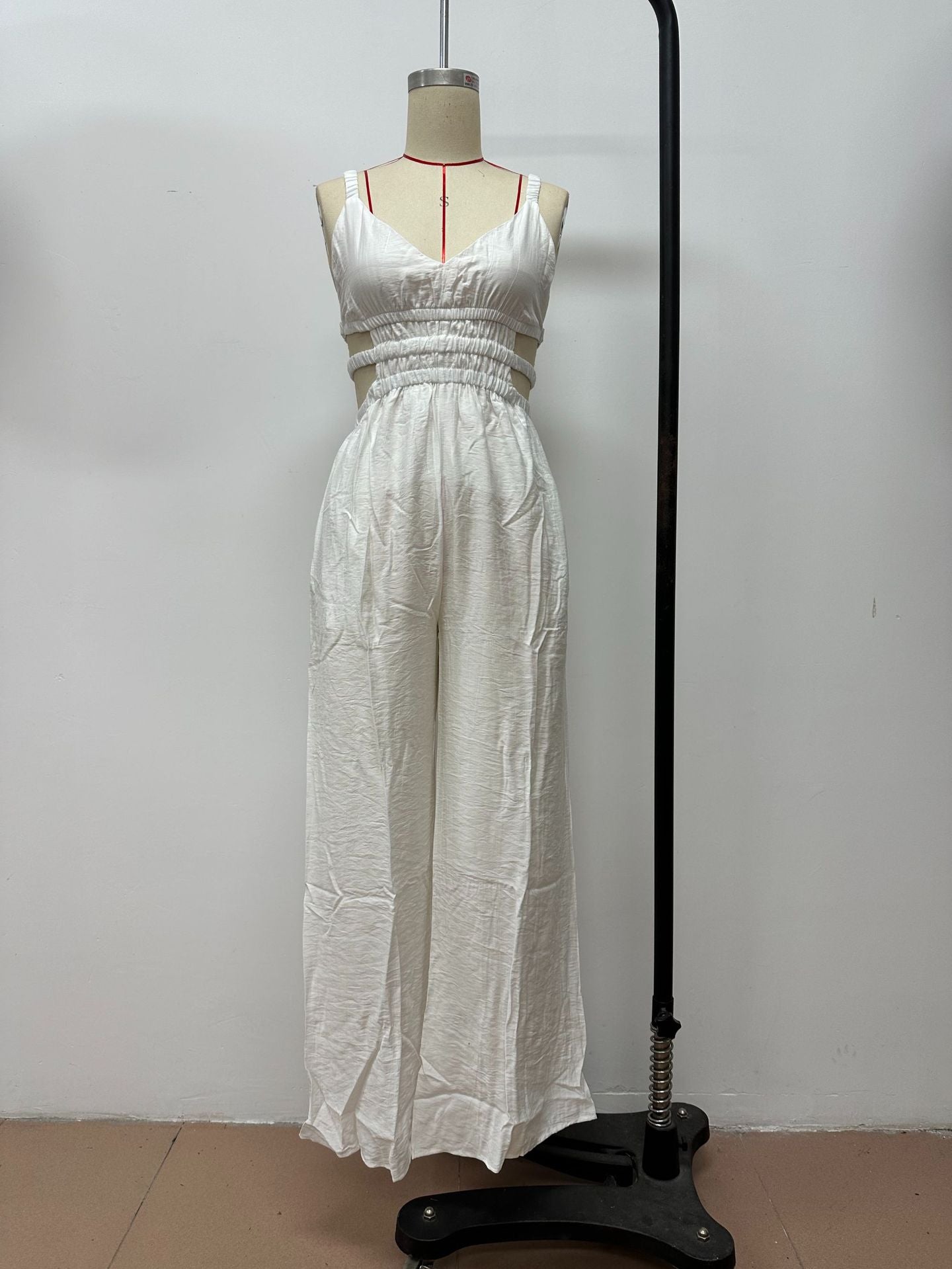 Pure Color Women's Fashionable Strap Low Back Wide Leg Jumpsuit 11