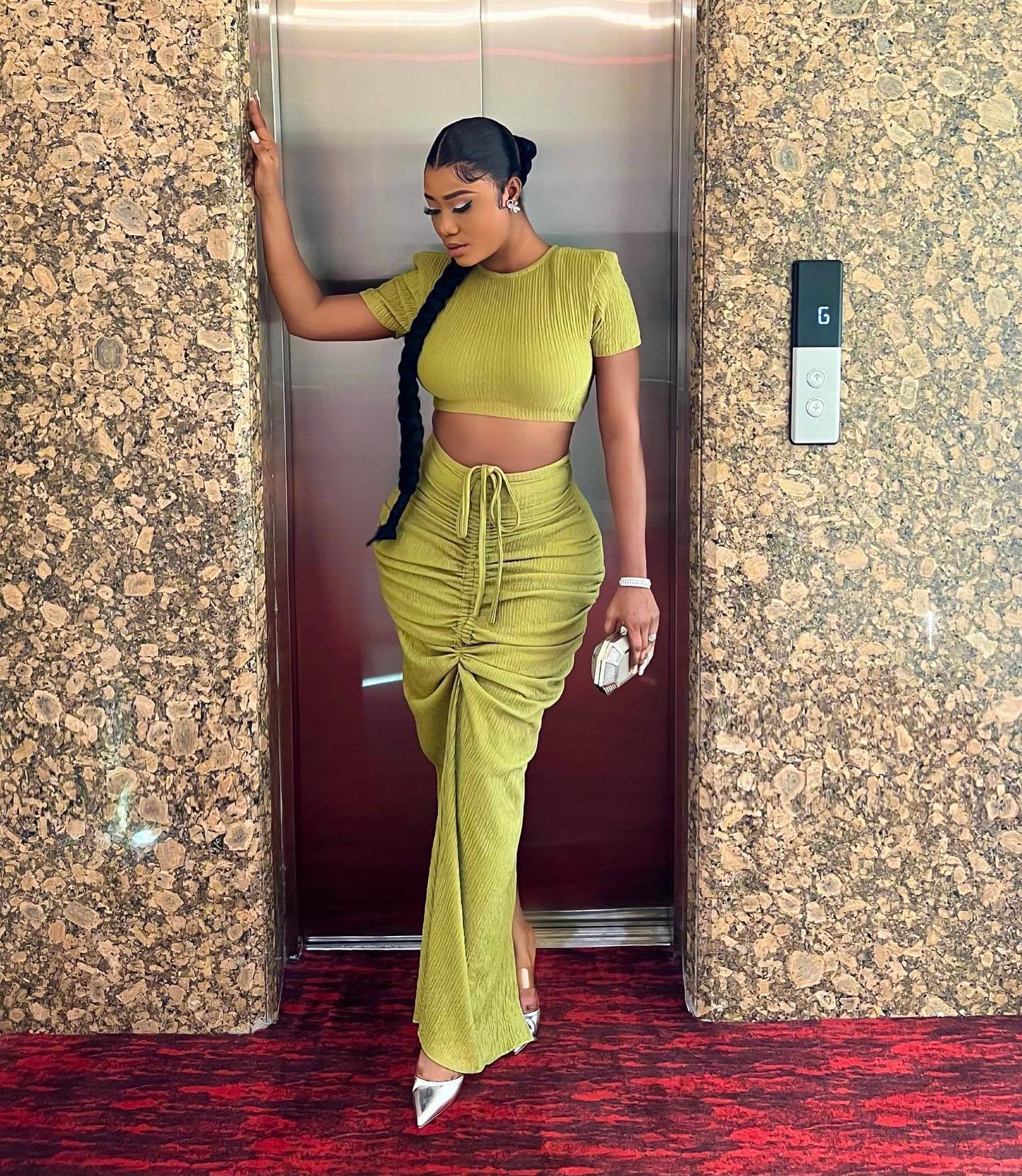 Women sexy pleated short-sleeved top and Drawstring Pleated Skirt Two-piece Set 6