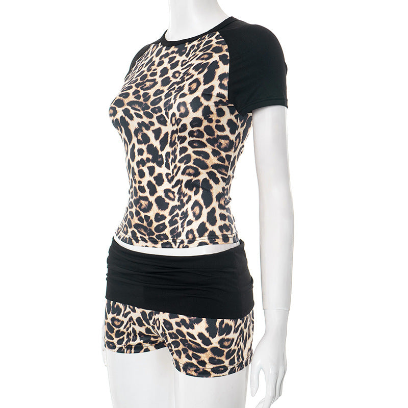 Women Contrast Patchwork Round Neck Raglan Sleeve Top And Shorts Two-piece Set 6