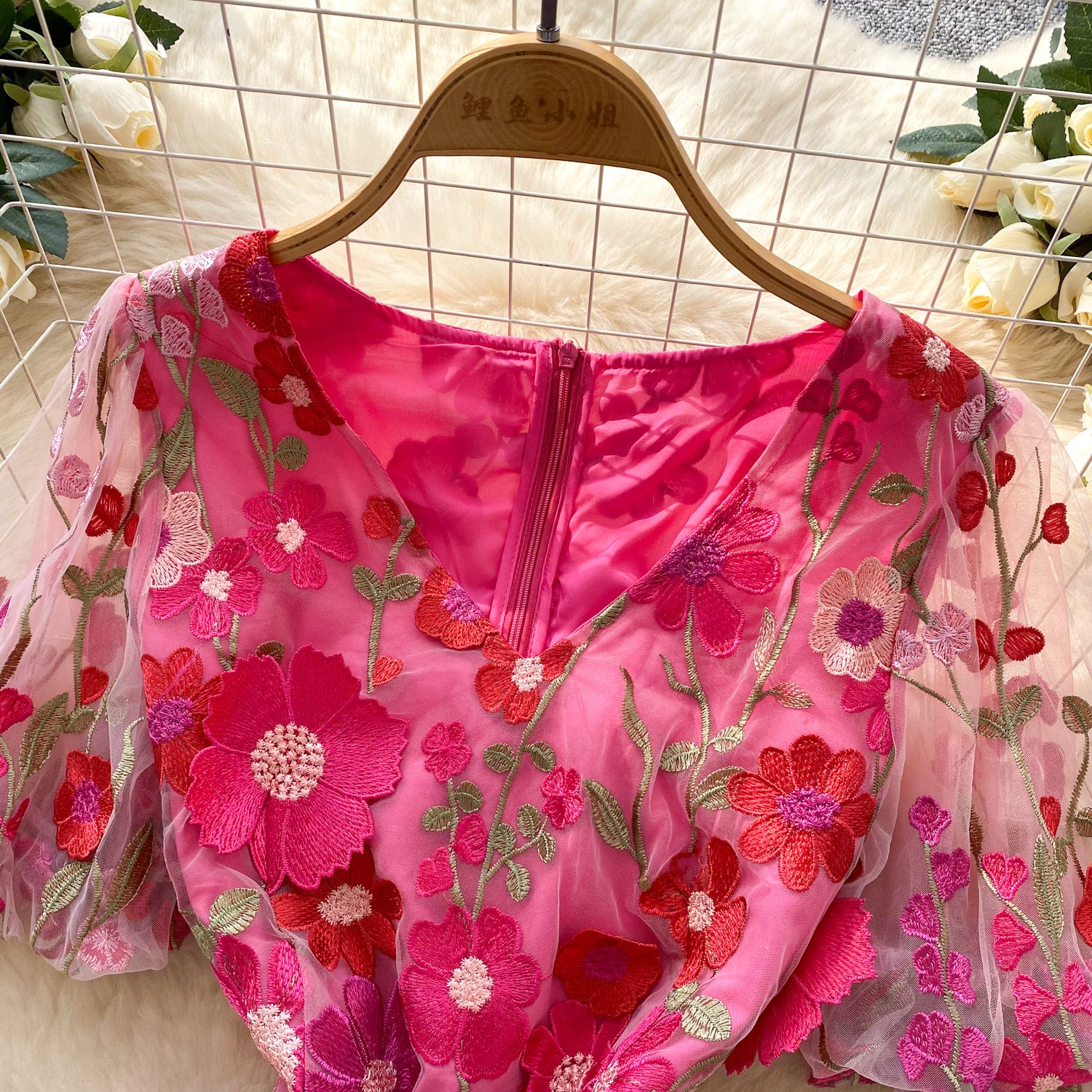 Women's  Luxury Embroidery Mesh Puff Sleeve Slim Waist Short Chic Dress 20