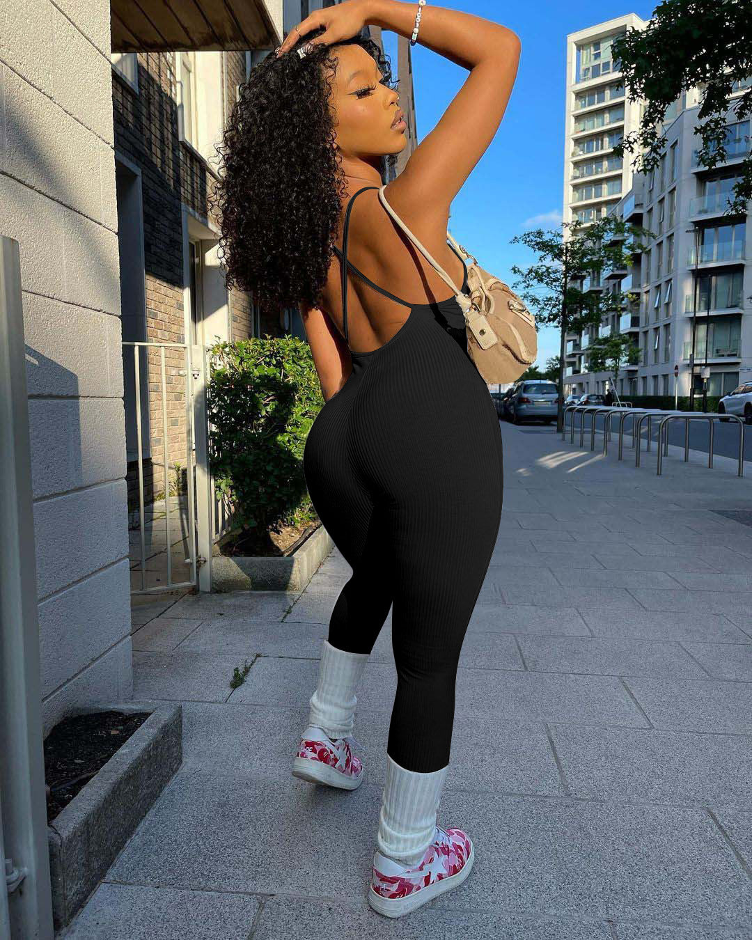 Women Solid Rib Suspender Yoga Jumpsuit 10