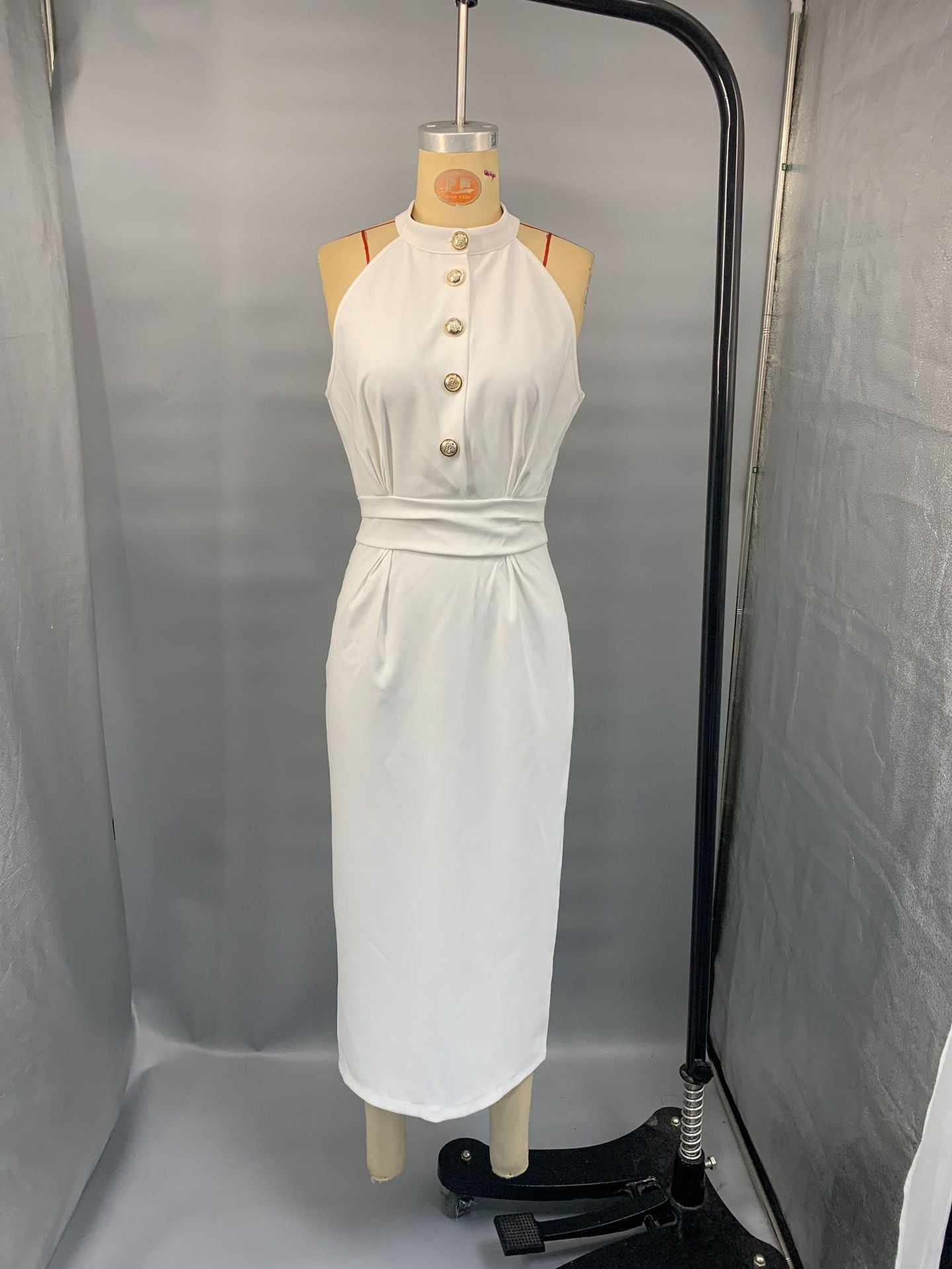 Women Summer Solid Halter Neck Sleeveless Off-Shoulder Pleated Dress 7