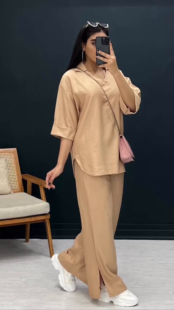 Plus Size Women Loose Top and Slit Wide Leg Pants Two-piece Set 5