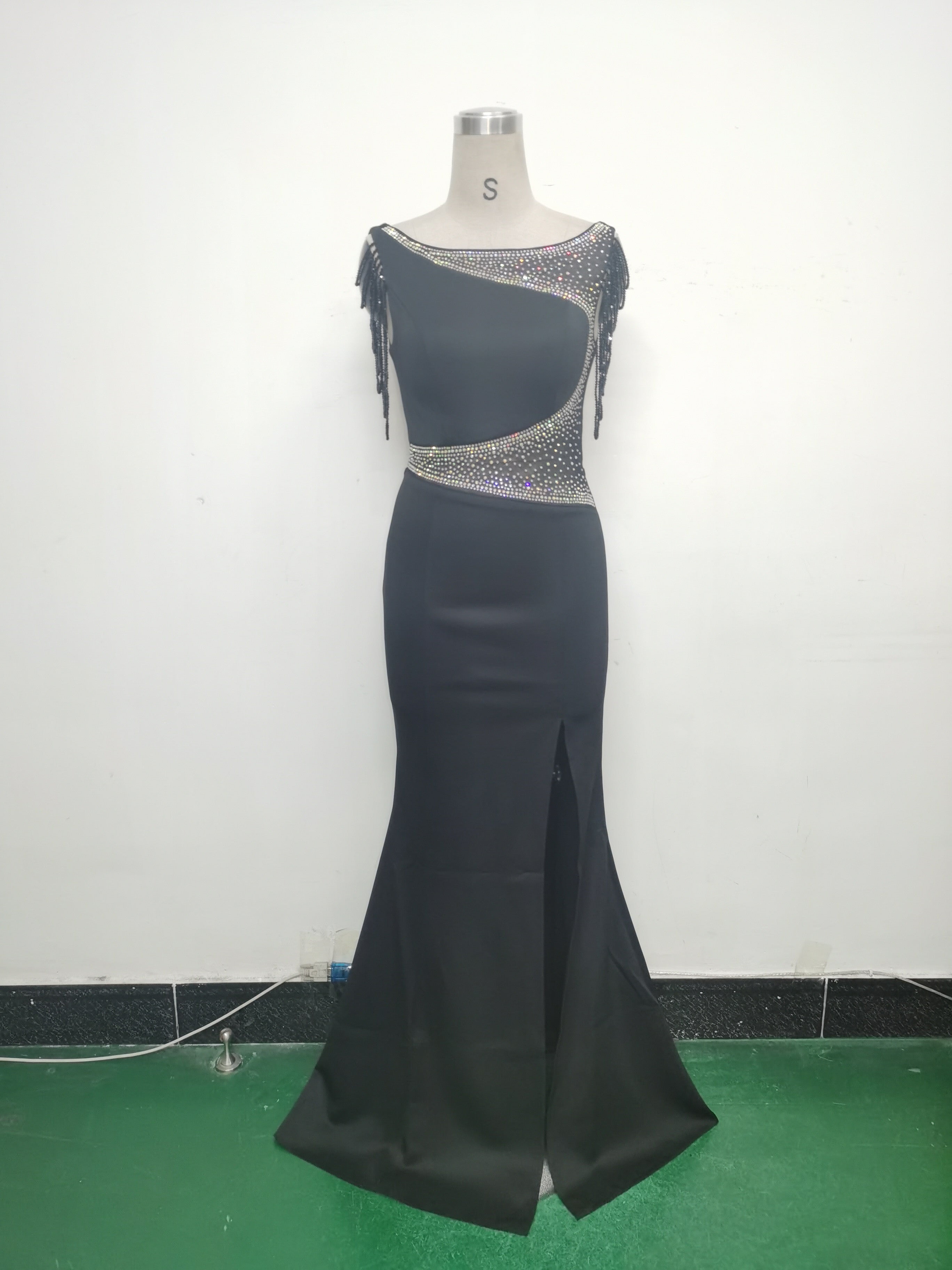 Women Beaded See-Through Mesh Split Evening Dress 20