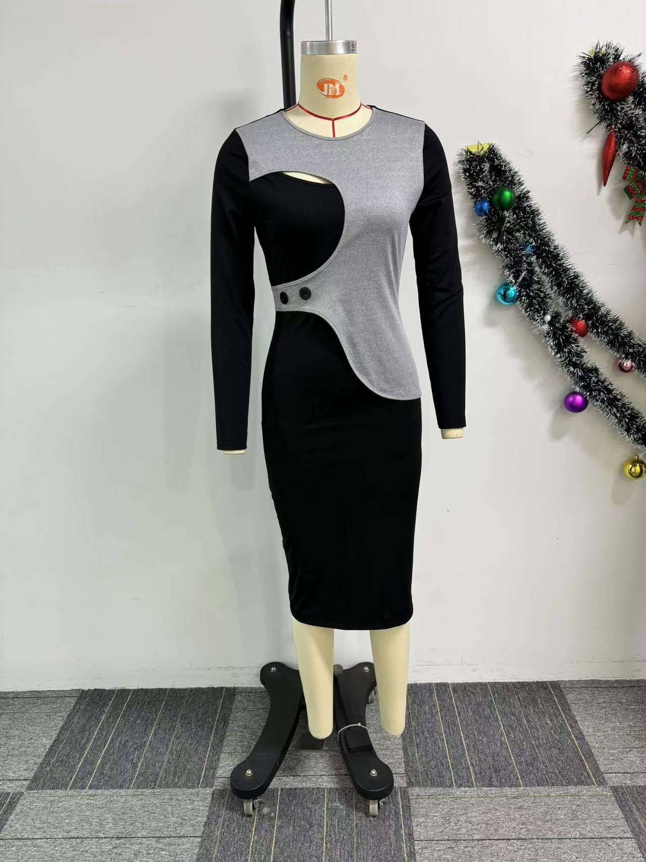 Patchwork Contrast Color Irregular Elastic Bodycon Back Slit Dress 9