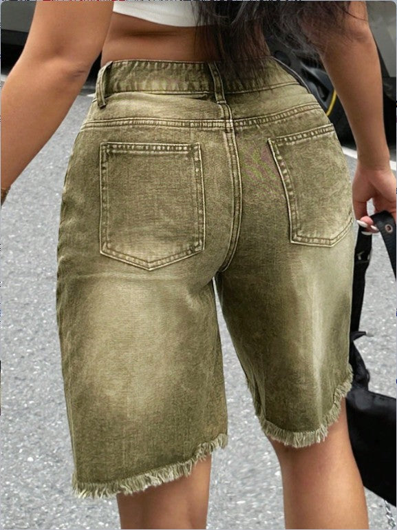 Women Brown Gradient Denim Shorts with Frayed Edges 3