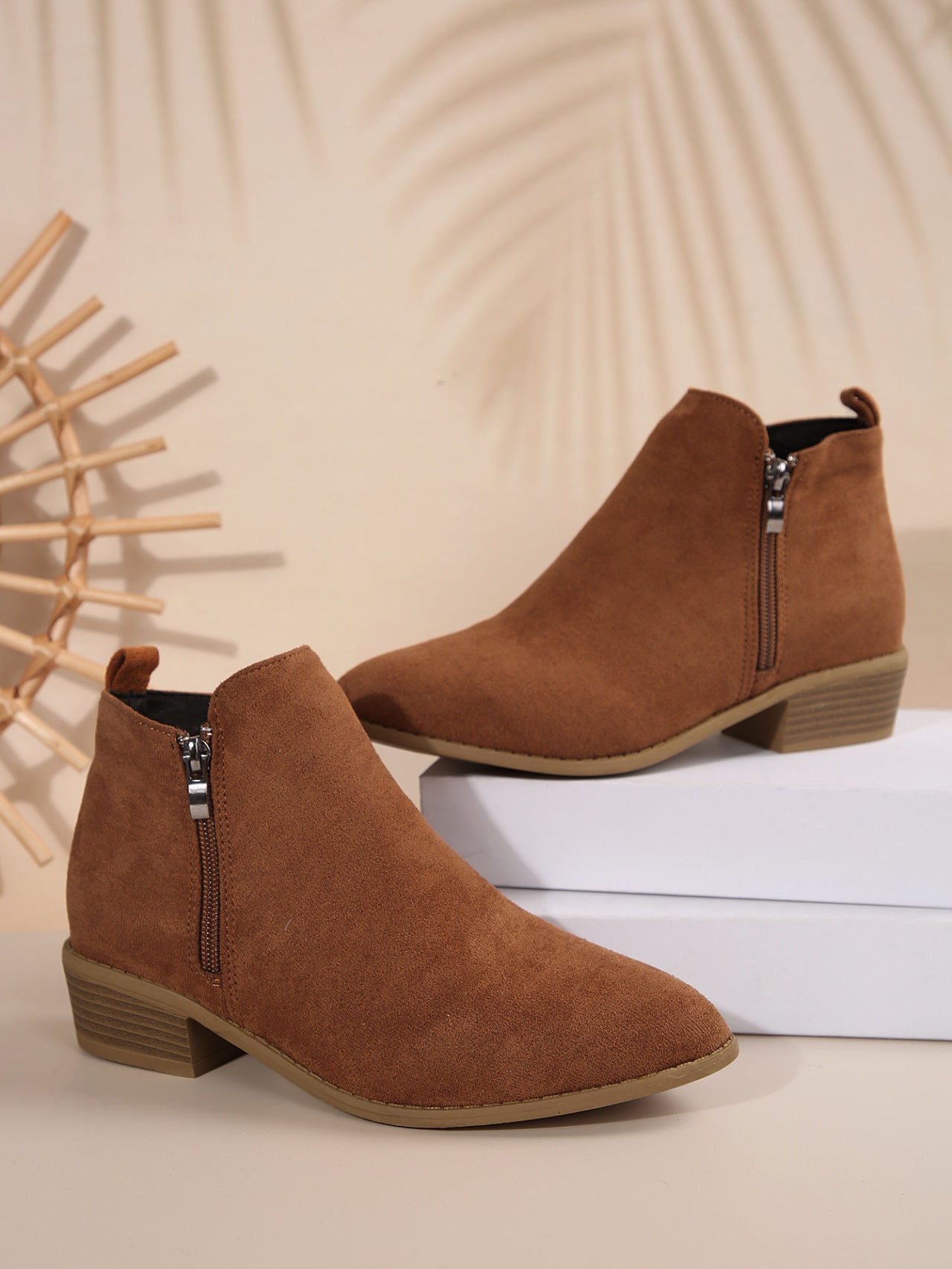 Women's Winter Plus Size Suede Pointed Side Zip Mid Heel Chelsea Boots 11