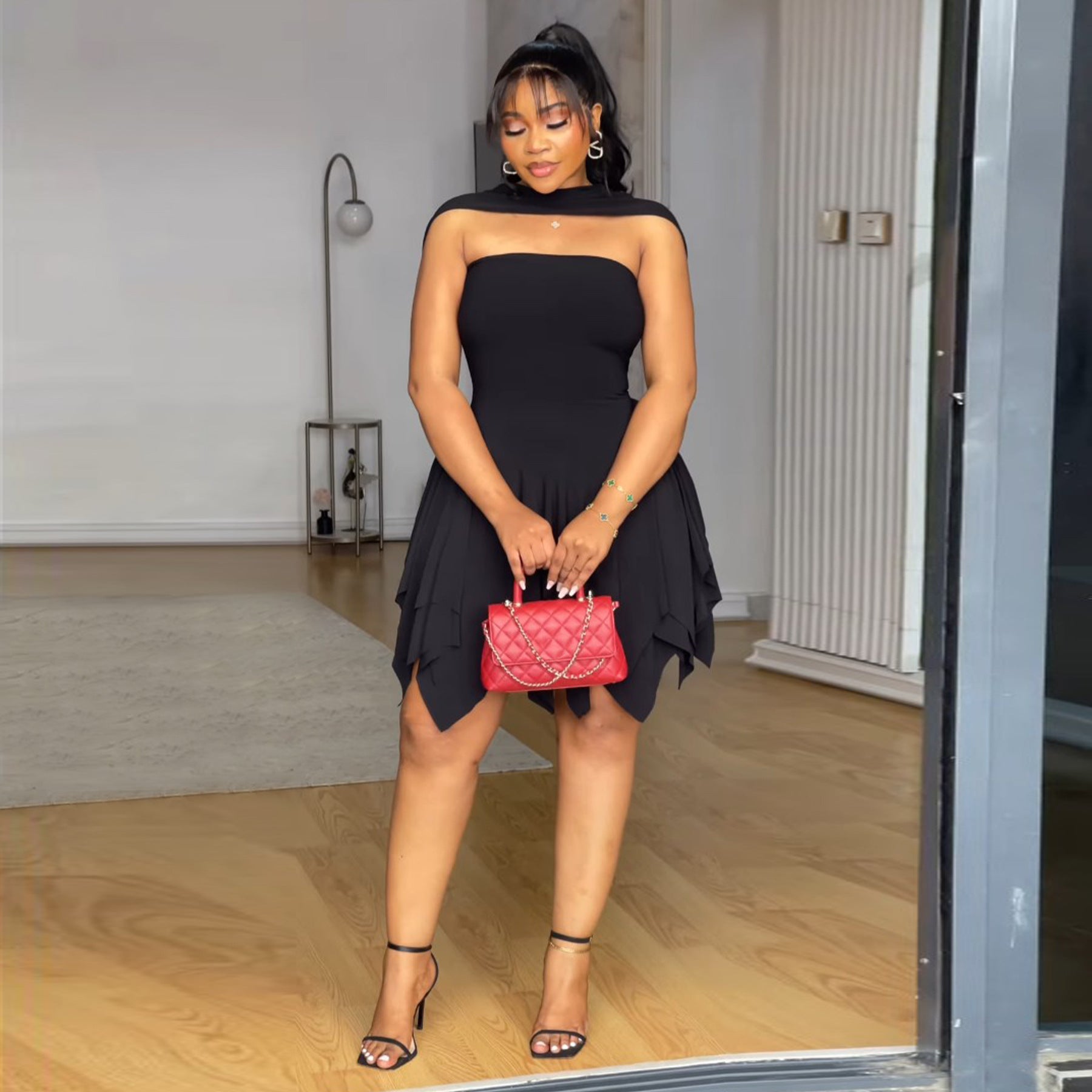 Women street sexy ruffle Strapless Tight Fitting short dress 5