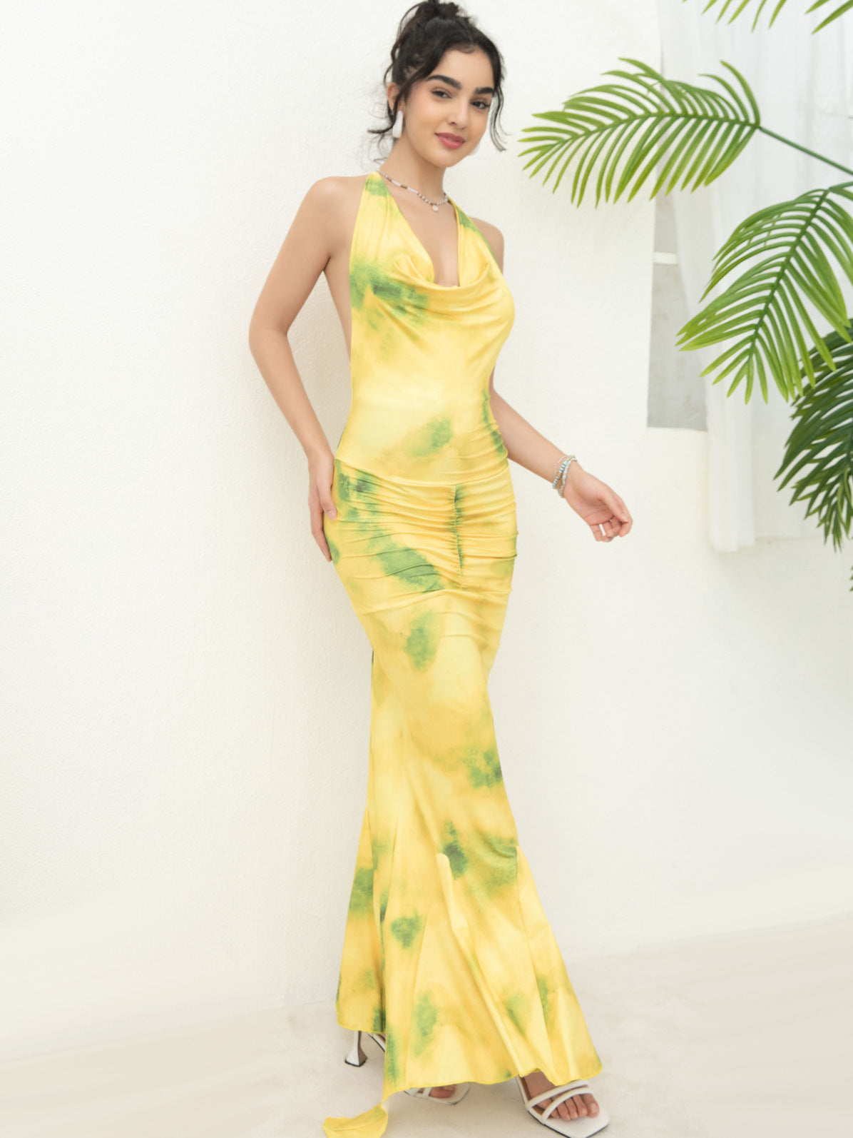 Women's Strap French Chic Style Halter Neck Deep V Printed Ruffle Long Dress 4