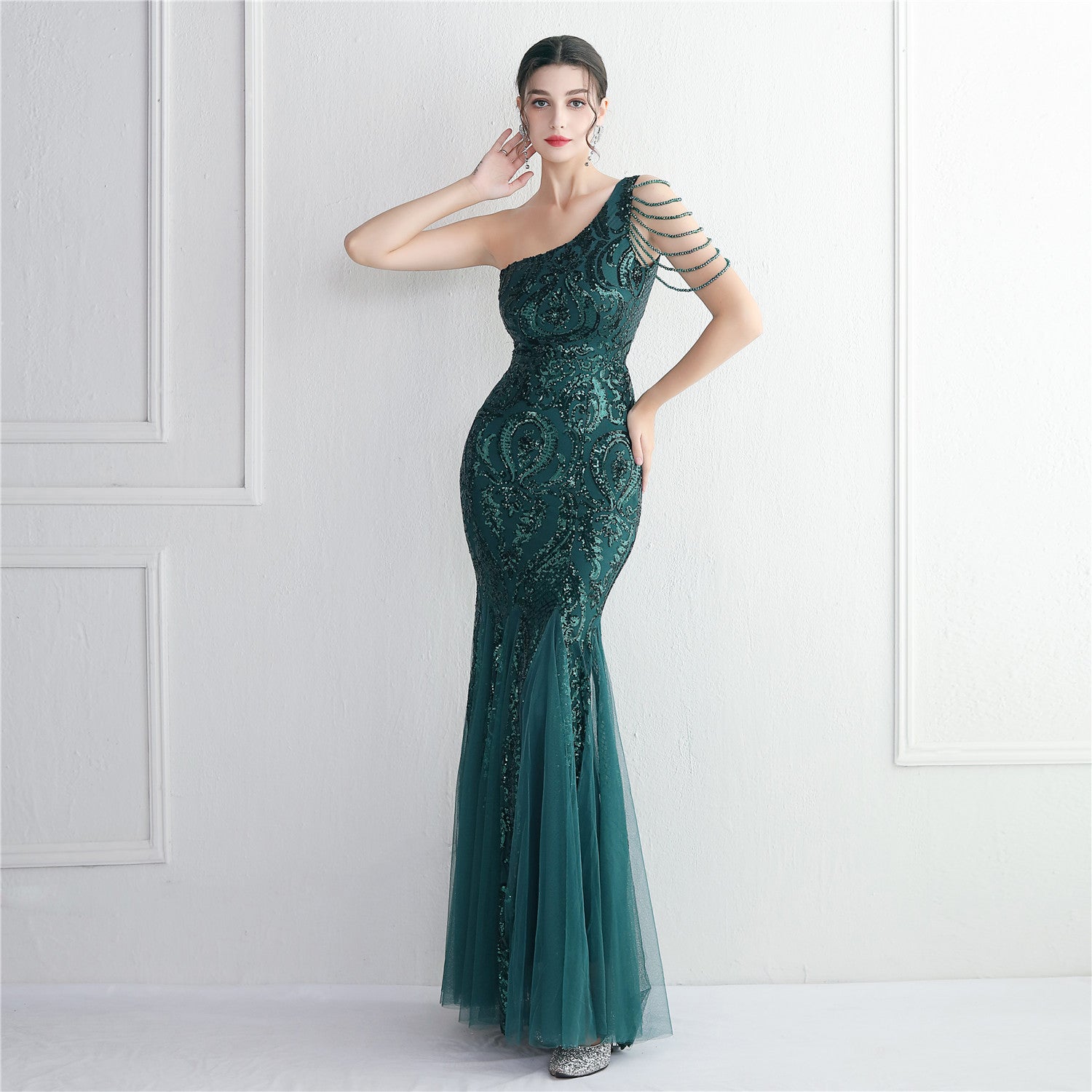 WomenElegant SequinOne Shoulder Evening Dress 9
