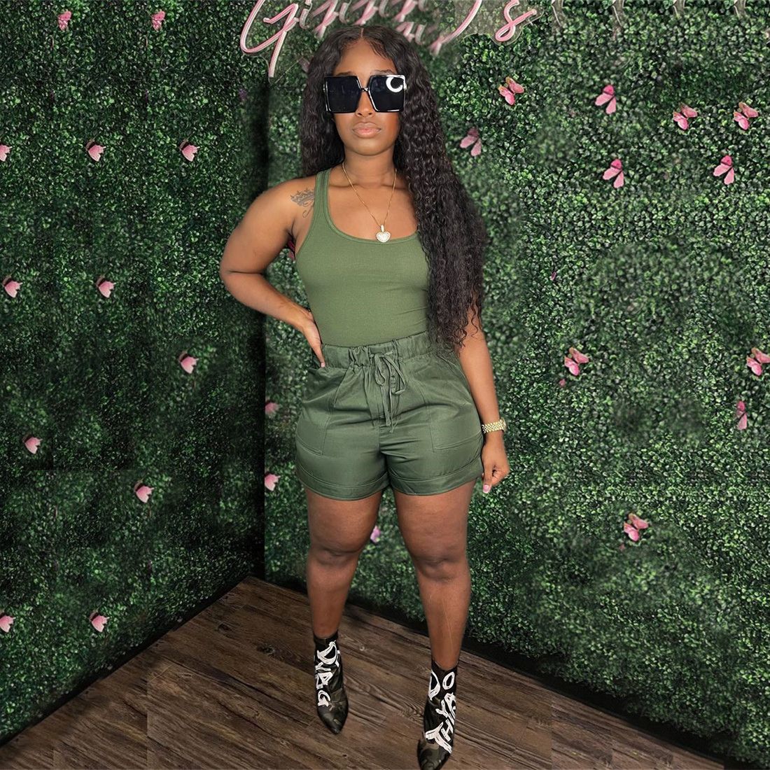 Women's Fashion Solid Color Two Piece Vest Loose Casual Shorts Summer Two Piece Set 10