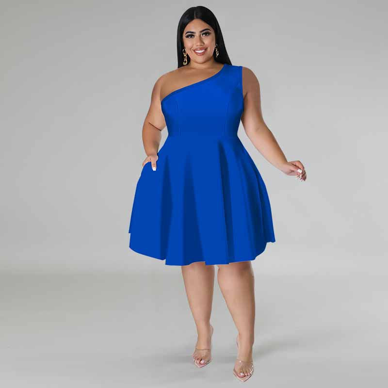 Plus Size Women Sleeveless Dress 4