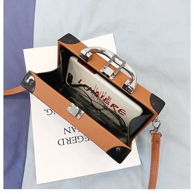 Radio Bag Box Shoulder Crossbody Bag Creative Style Funny Handbag For Women 16