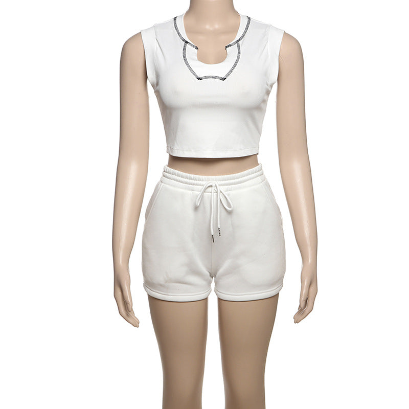Women Summer Style Solid U-neck Sleeveless Crop Top and Shorts Two-piece Set 7