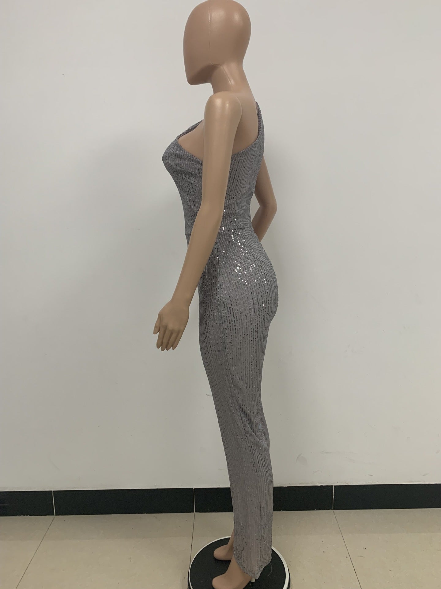 Women's Sleeveless One Shoulder Low Back Sequined Jumpsuit 52