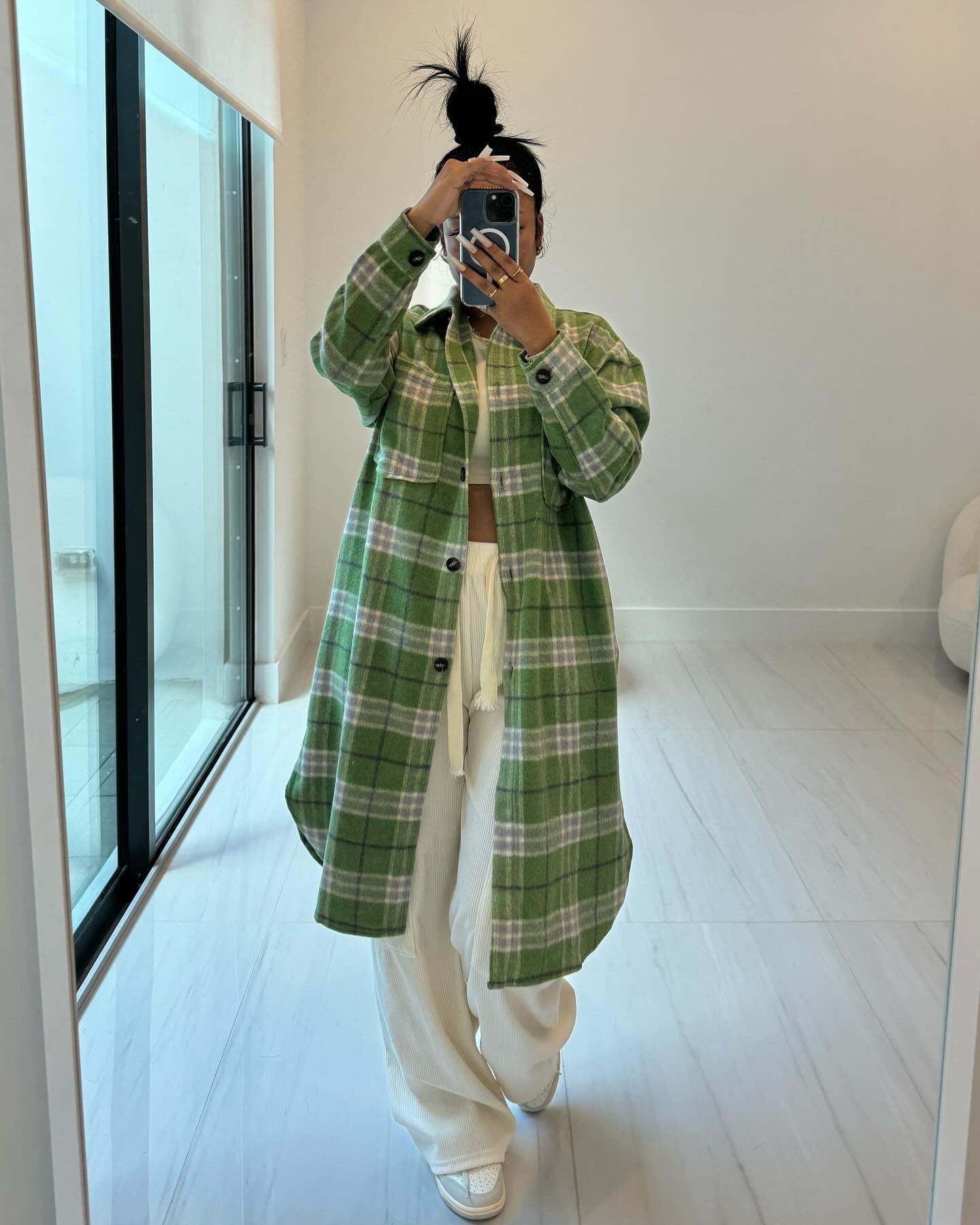 Spring Women's Clothing Fashionable Turndown Collar Pocket Plaid Shirt 3