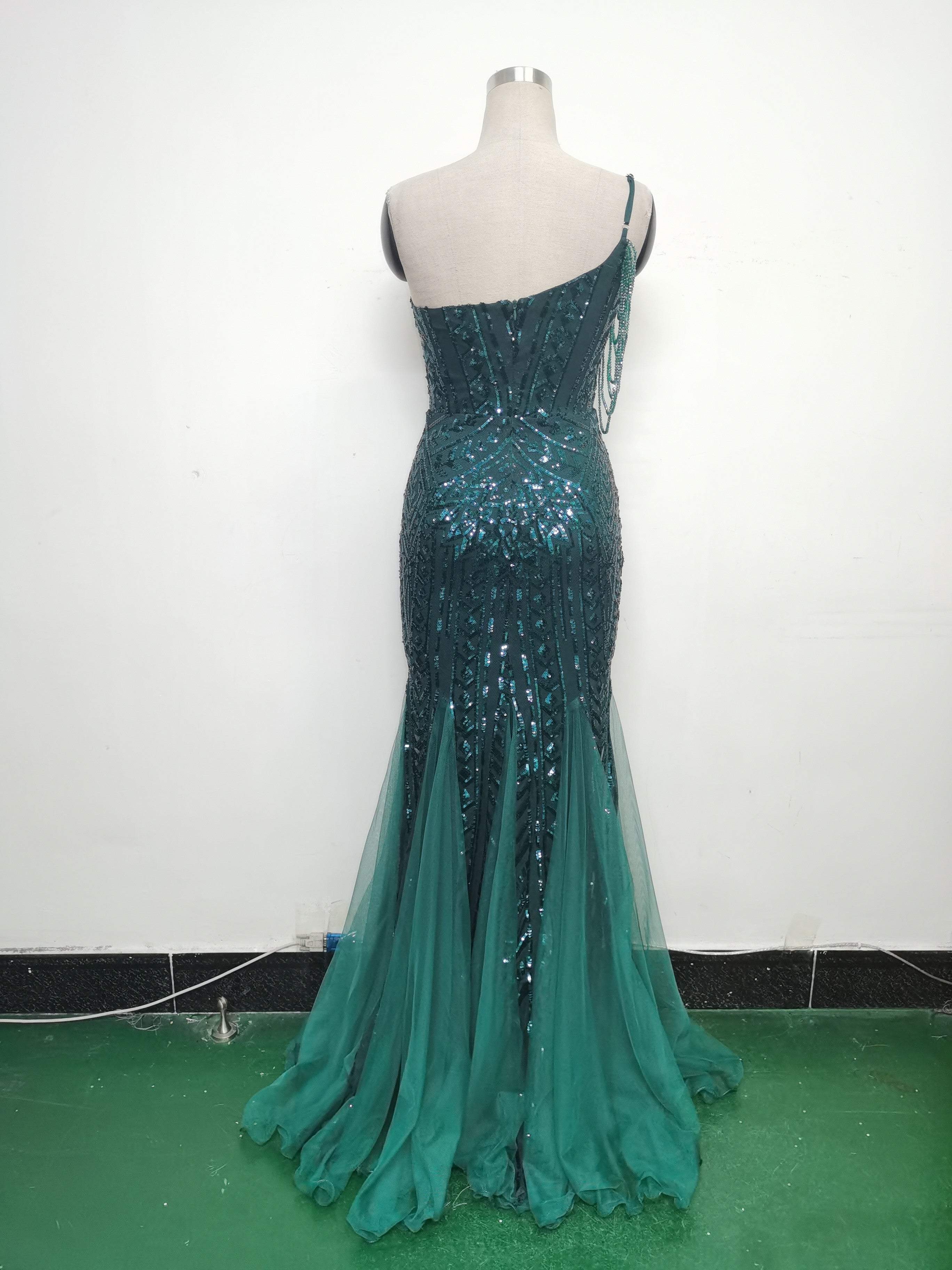 Women gift-ordered sequined mesh evening dress 35