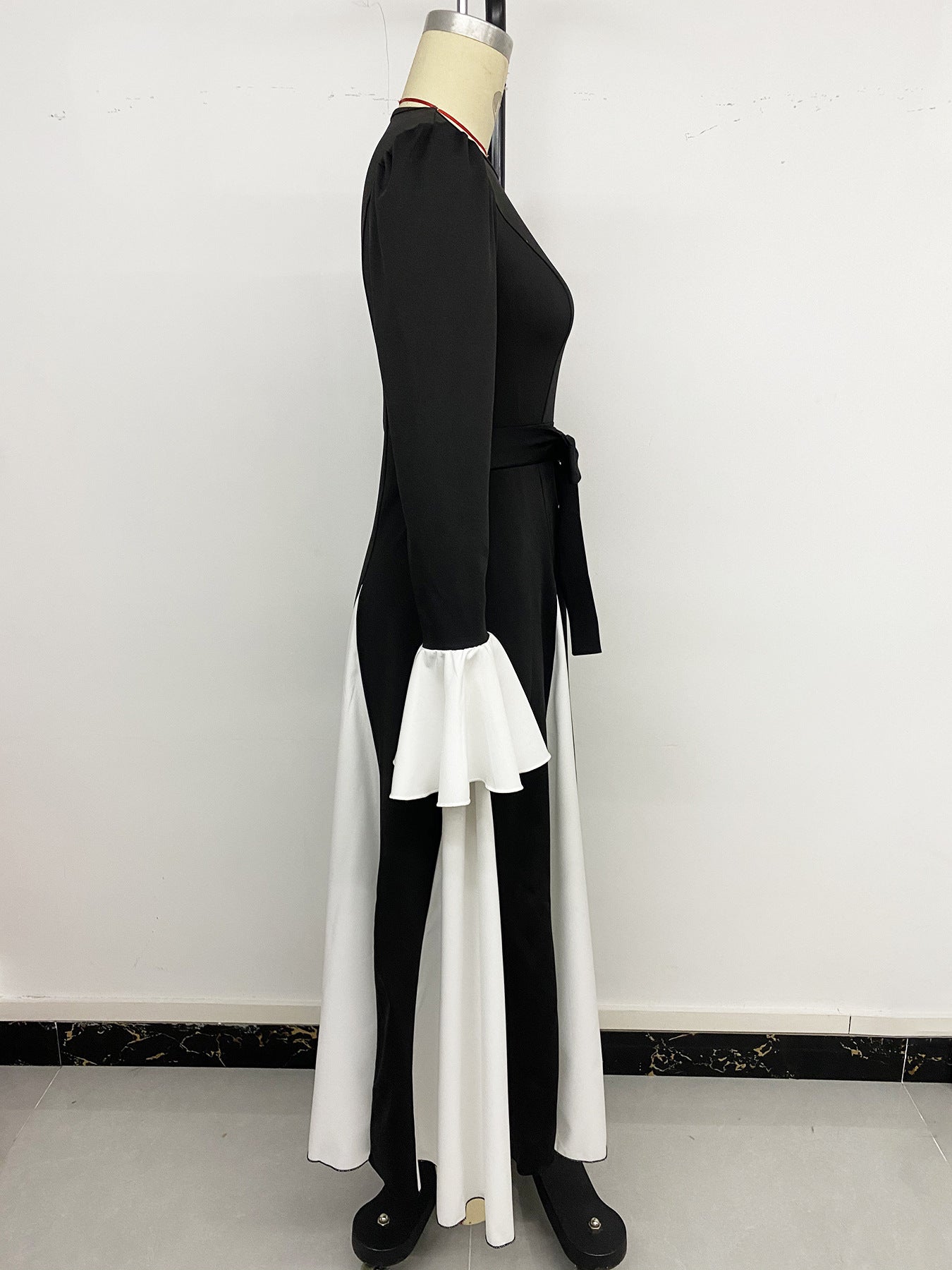 Women Fall/Winter Lace-Up Round Neck Patchwork Contrast Color Bell Bottom Sleeve Dress 9