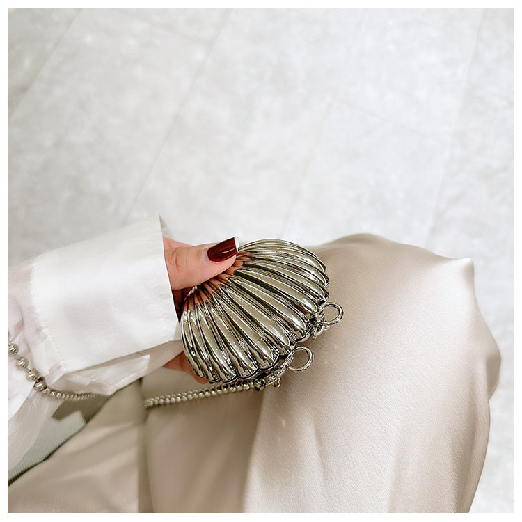 Mini Metal Shell/Heart Shape Bag One Shoulder Crossbody Fashion Bag 28