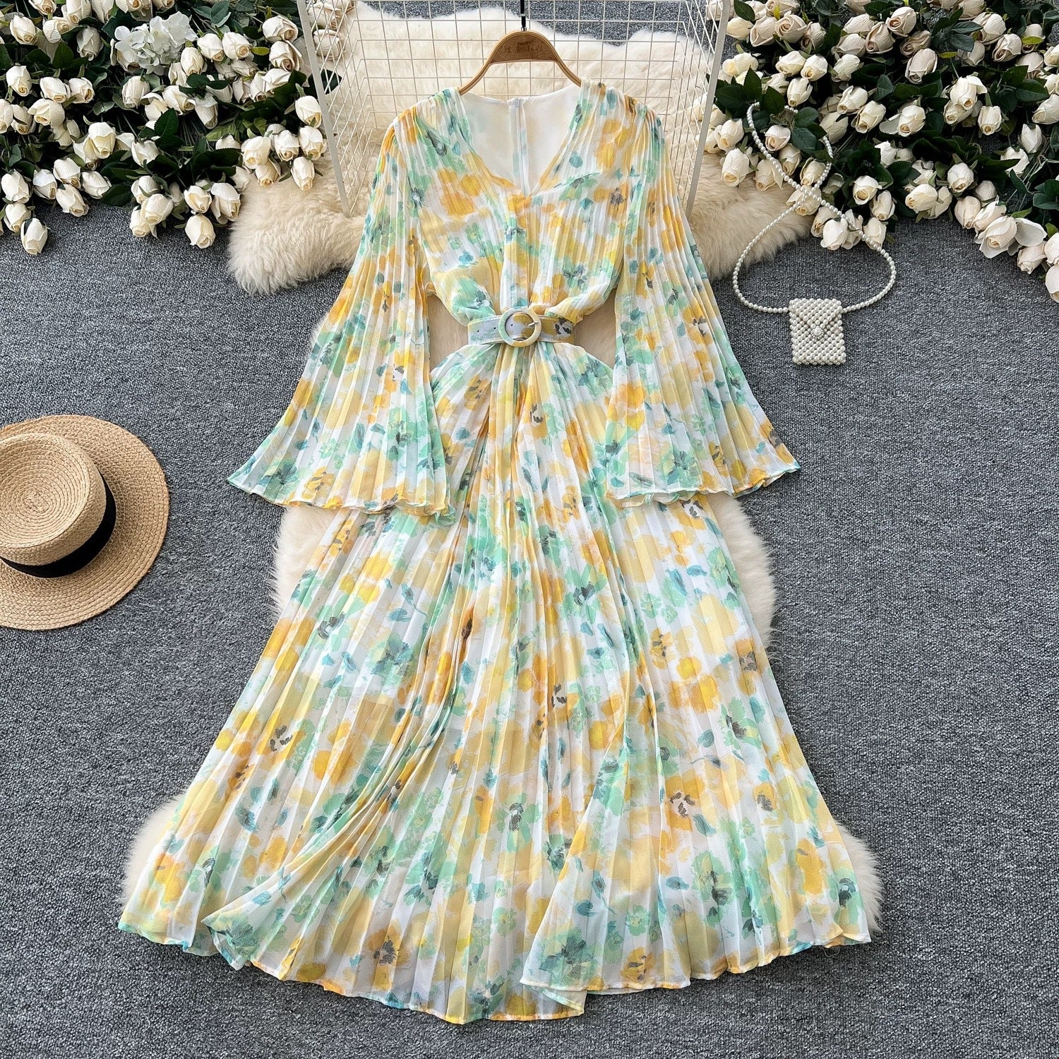 V-Neck Bell Bottom Long Sleeve Print Chiffon Dress Autumn Slim Waist  Chic Knee-Length Dress 6