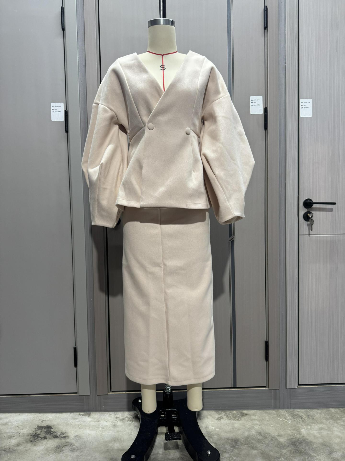 Women Solid Button Puff Sleeve Top and Skirt Two Piece Set 12