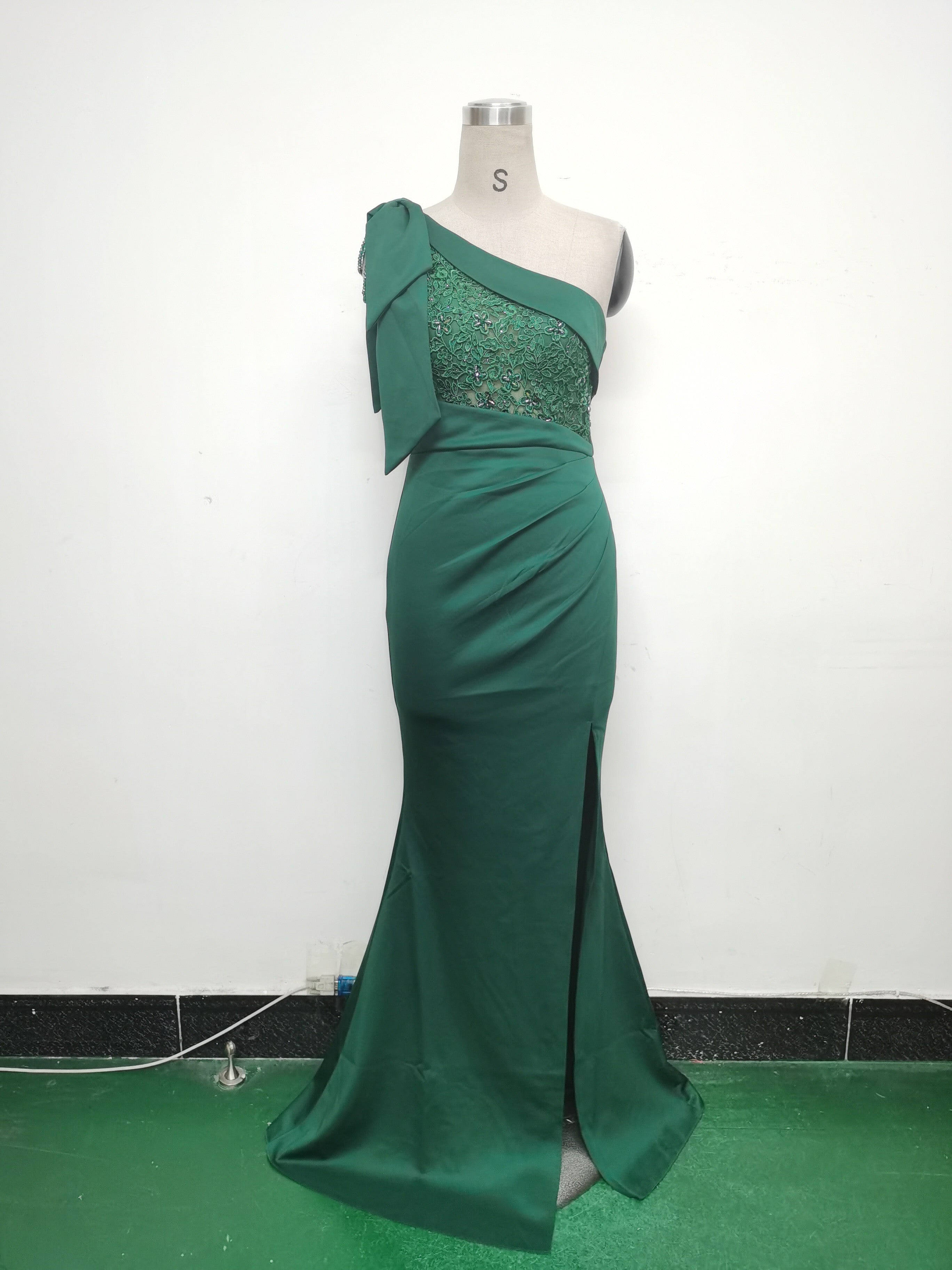 Beaded Lace Luxury Satin Evening Dress 12