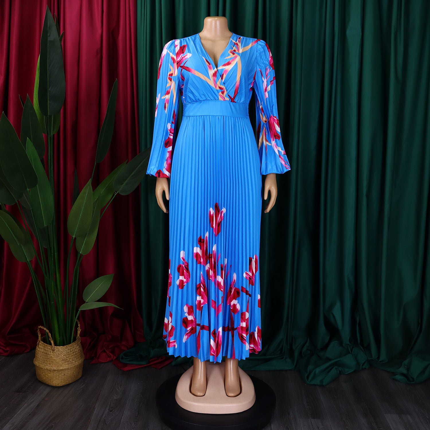 Women's V-Neck Long Sleeve Printed Pleated Chic Long Dress 24