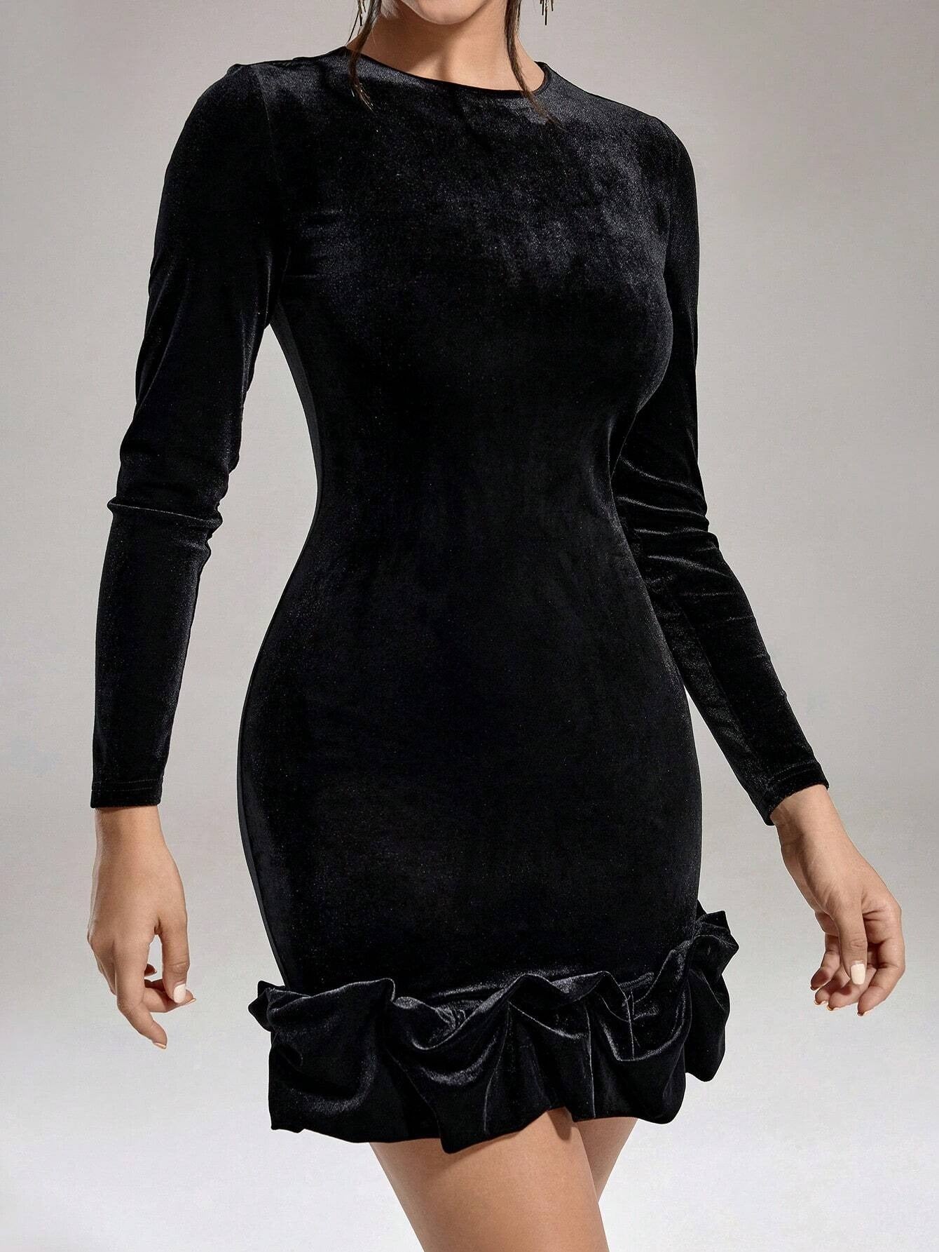Women Season Sexy Long Sleeve Black Round Neck Dress