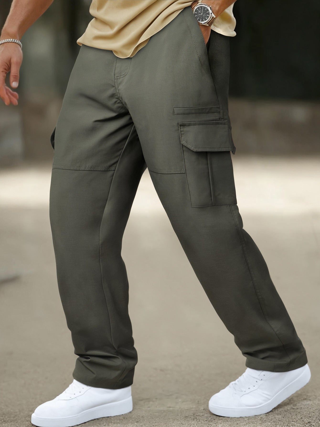Plus Size Men's Multi-Pocket Loose Cargo Pants 5