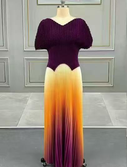 Pleated solid color v-neck top gradient pleated long skirt two-piece set for women 5