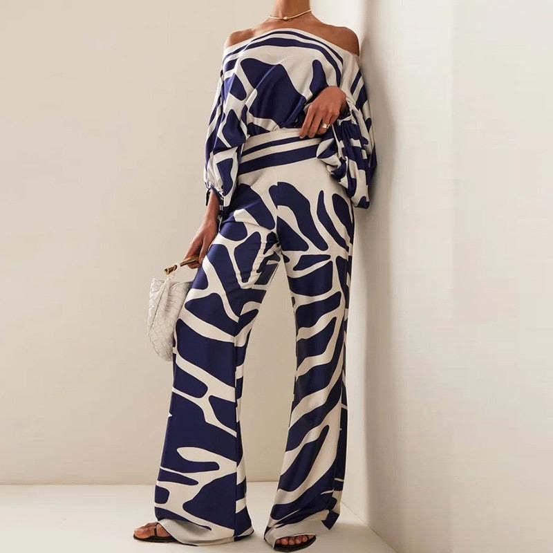 Women Casual Loose Off Shoulder Top and Printed Wide Leg Pants Two-piece Set 4