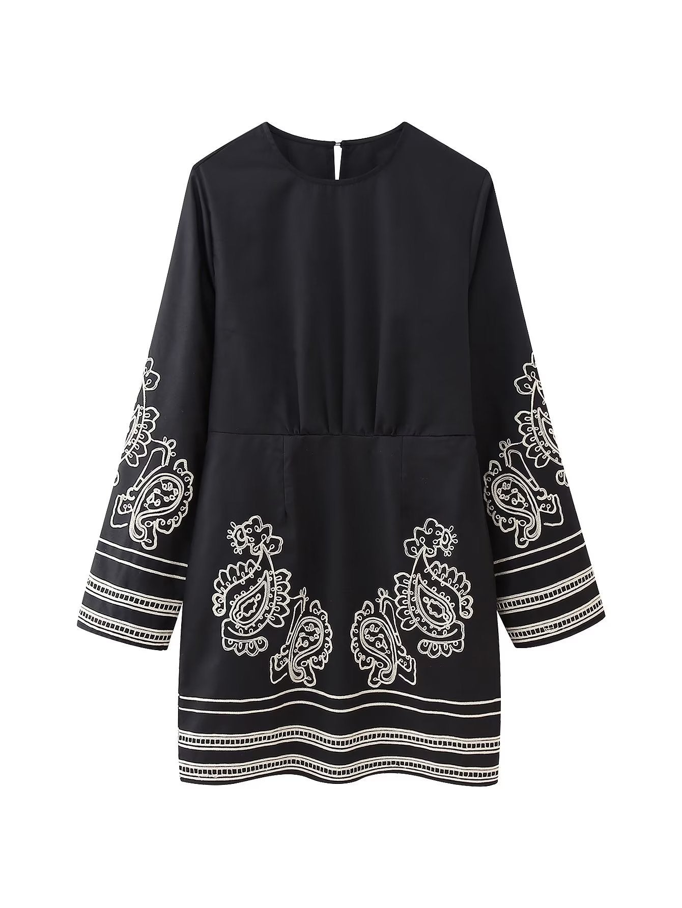 Autumn Women's Black Long Sleeve Embroidered Loose Dress 9