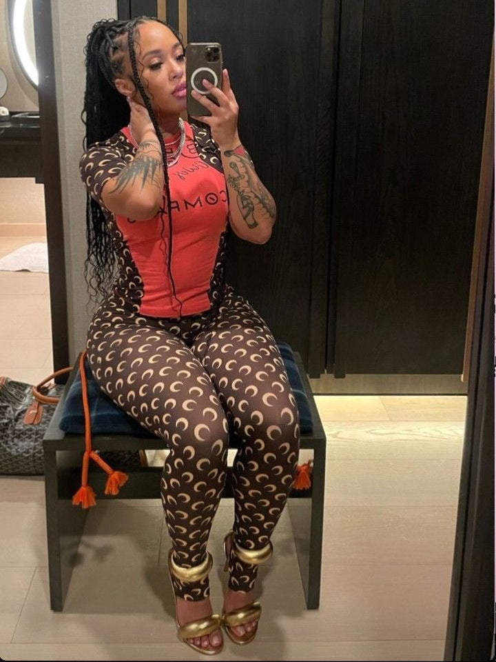 Trendy Moon Print Stretchy Slim-Fit Basic Top & Pants Set 5