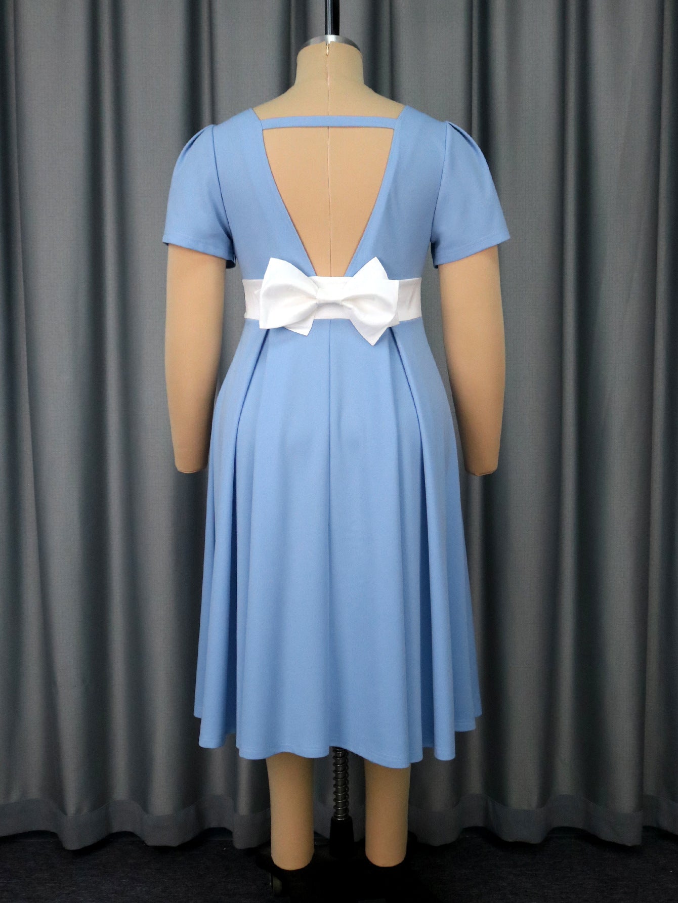 Plus-Size Women Backless Short-Sleeve Bow Belted Party Dress 6
