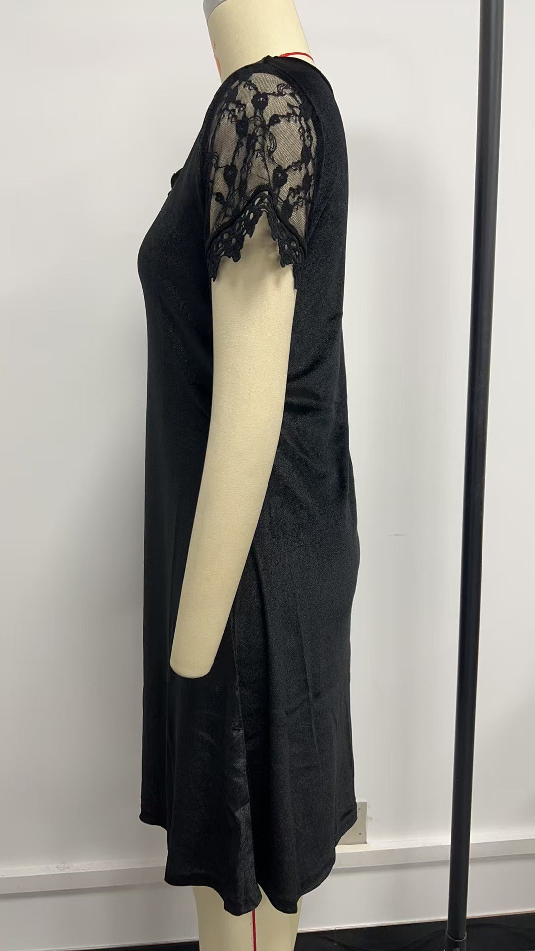 Women Winter Lace Short Sleeve Solid Dress 4