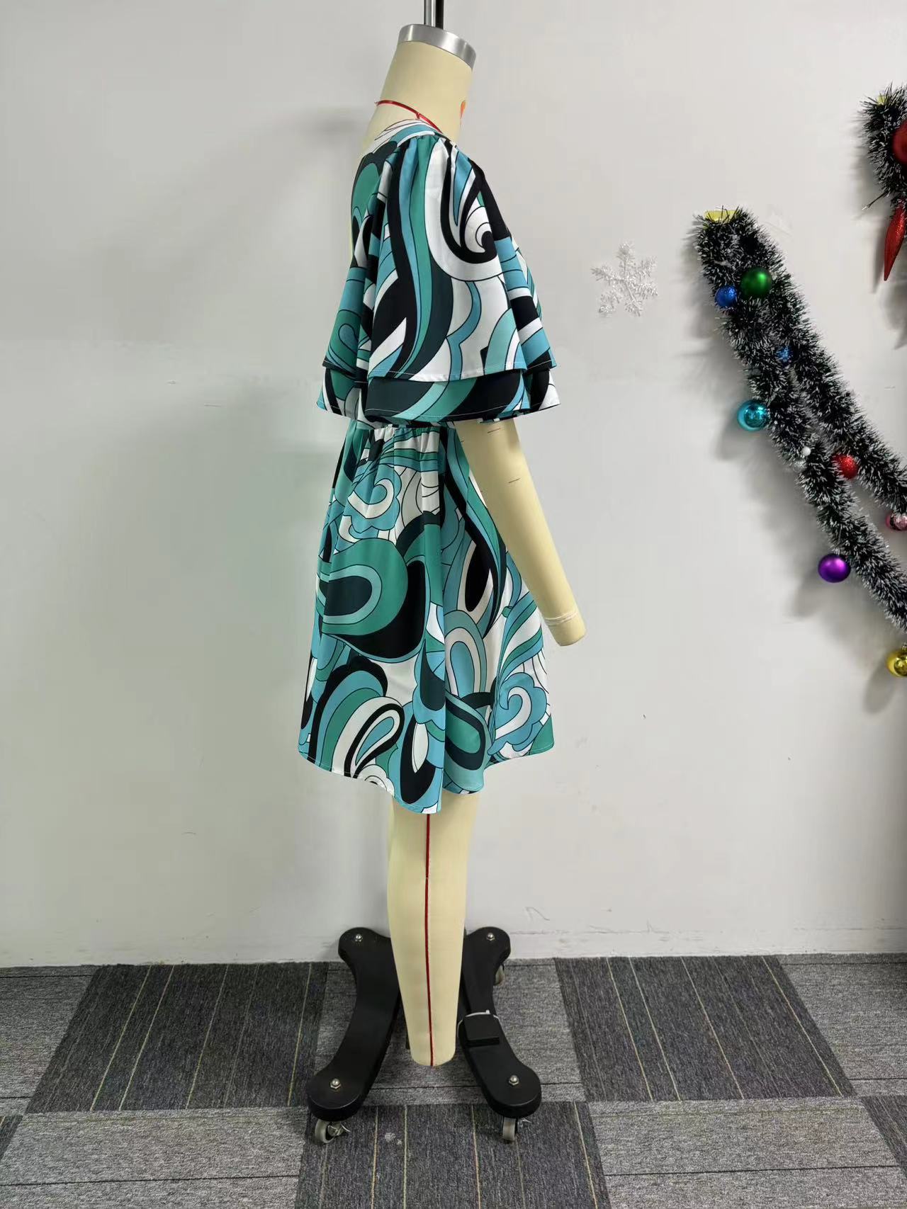 Women Slash Shoulder Lace Irregular Dress 8