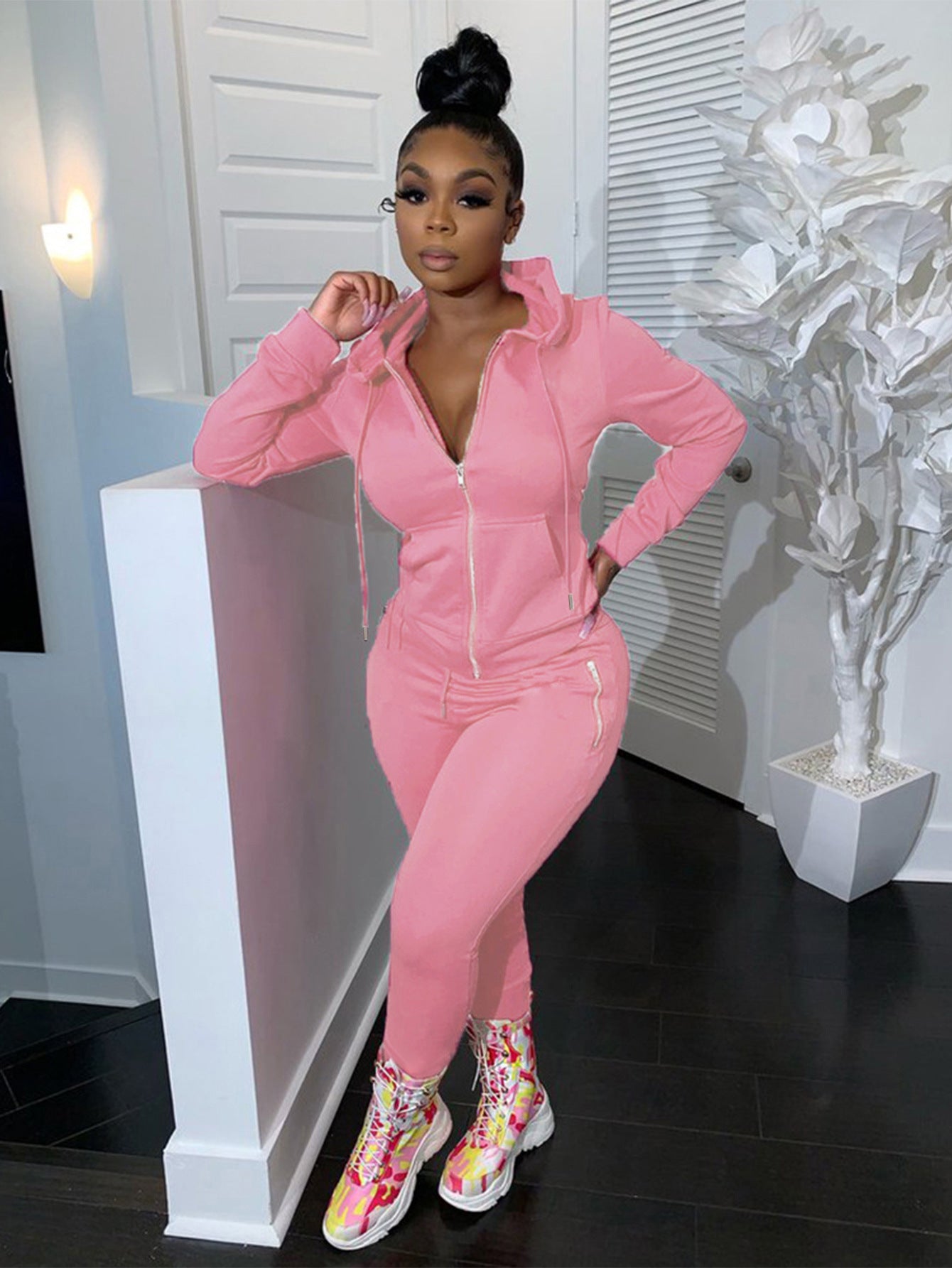 Women Casual Solid Hooded Zipper Pocket Top and Pants Two-Piece Set 3